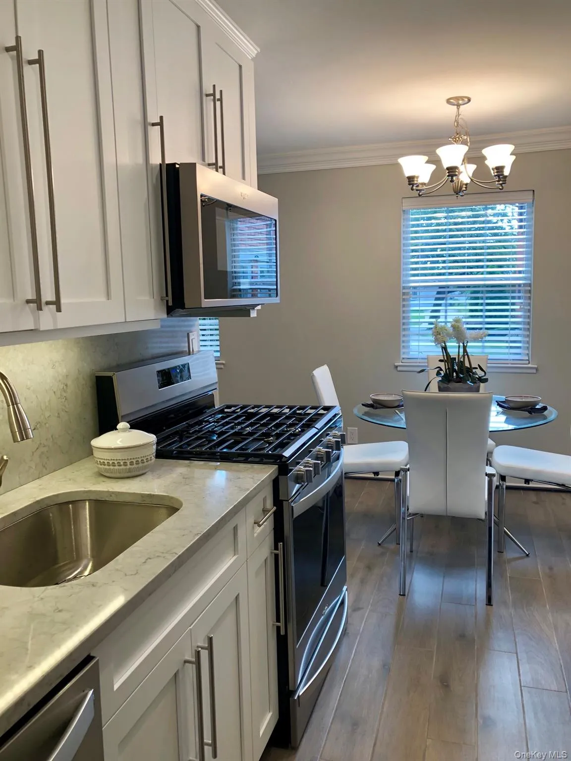 53 OLD OAK Lane, Hempstead, NY, 2 Bedrooms Bedrooms, 5 Rooms Rooms,1 BathroomBathrooms,Residential Lease,For Rent,OLD OAK,0,1033290 53 OLD OAK Lane, Hempstead, NY, 2 Bedrooms Bedrooms, 5 Rooms Rooms,1 BathroomBathrooms,Residential Lease,For Rent,OLD OAK,0,1033290
