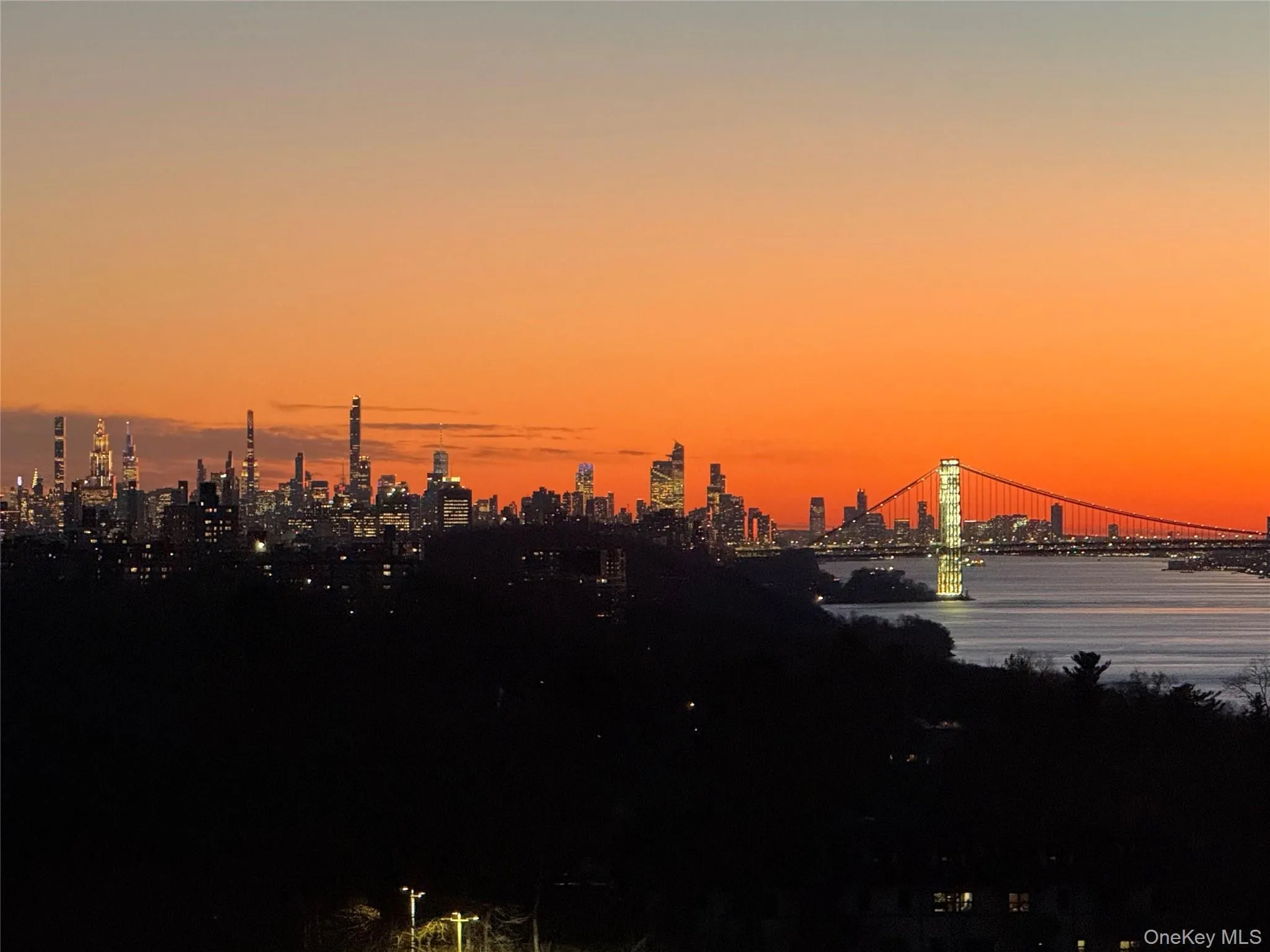 5900 Arlington Avenue, New York, NY, 2 Rooms Rooms,1 BathroomBathrooms,Residential,For Rent,Arlington,0,1033300 5900 Arlington Avenue, New York, NY, 2 Rooms Rooms,1 BathroomBathrooms,Residential,For Rent,Arlington,0,1033300