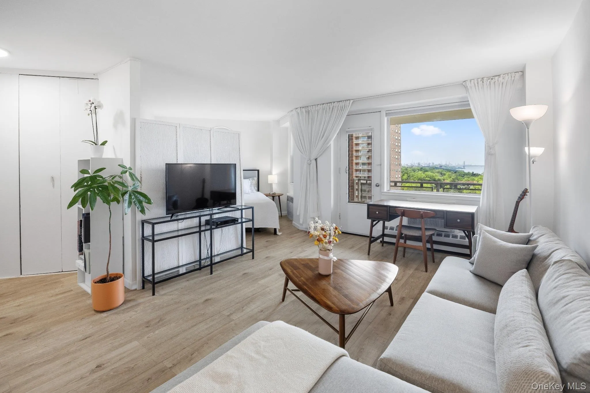 5900 Arlington Avenue, New York, NY, 2 Rooms Rooms,1 BathroomBathrooms,Residential,For Rent,Arlington,0,1033300 5900 Arlington Avenue, New York, NY, 2 Rooms Rooms,1 BathroomBathrooms,Residential,For Rent,Arlington,0,1033300