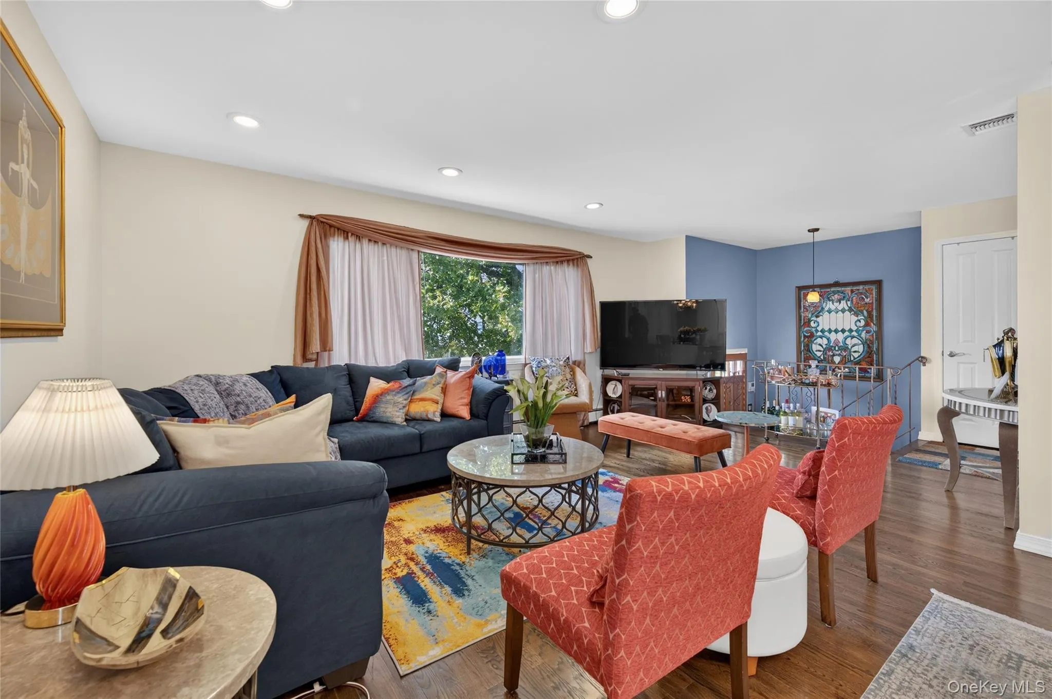 15 1st Avenue, Oyster Bay, NY, 4 Bedrooms Bedrooms, 9 Rooms Rooms,2 BathroomsBathrooms,Residential,For Rent,1st,0,1033307 15 1st Avenue, Oyster Bay, NY, 4 Bedrooms Bedrooms, 9 Rooms Rooms,2 BathroomsBathrooms,Residential,For Rent,1st,0,1033307