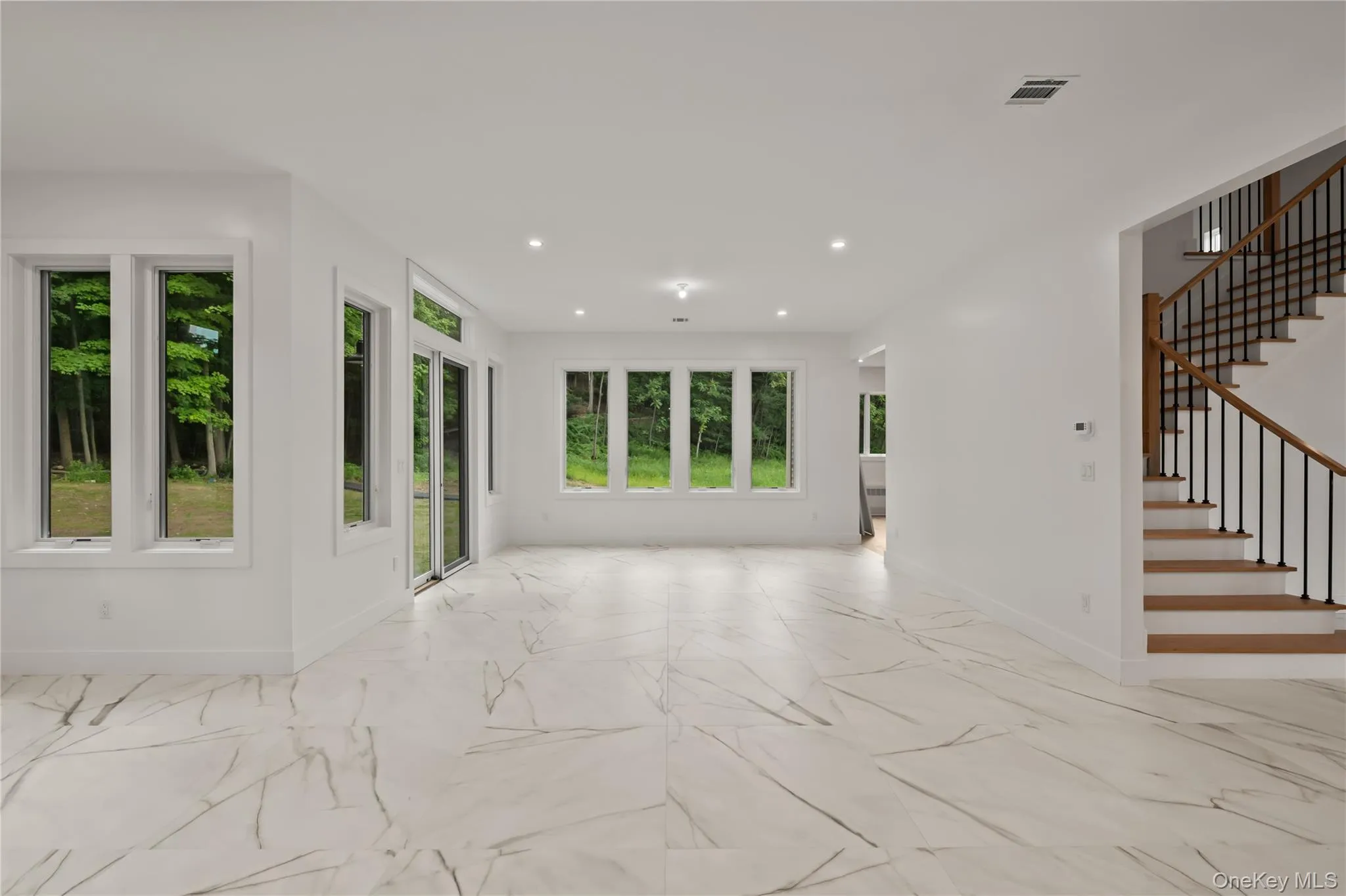 31 Argo Lane, Ramapo, NY, 5 Bedrooms Bedrooms, 12 Rooms Rooms,3 BathroomsBathrooms,Residential,For Rent,Argo,0,1033313 31 Argo Lane, Ramapo, NY, 5 Bedrooms Bedrooms, 12 Rooms Rooms,3 BathroomsBathrooms,Residential,For Rent,Argo,0,1033313