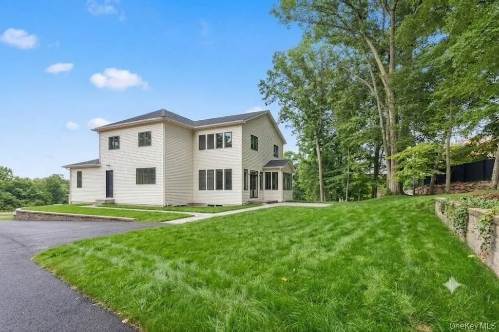 31 Argo Lane, Ramapo, NY, 5 Bedrooms Bedrooms, 12 Rooms Rooms,3 BathroomsBathrooms,Residential,For Rent,Argo,0,1033313 31 Argo Lane, Ramapo, NY, 5 Bedrooms Bedrooms, 12 Rooms Rooms,3 BathroomsBathrooms,Residential,For Rent,Argo,0,1033313