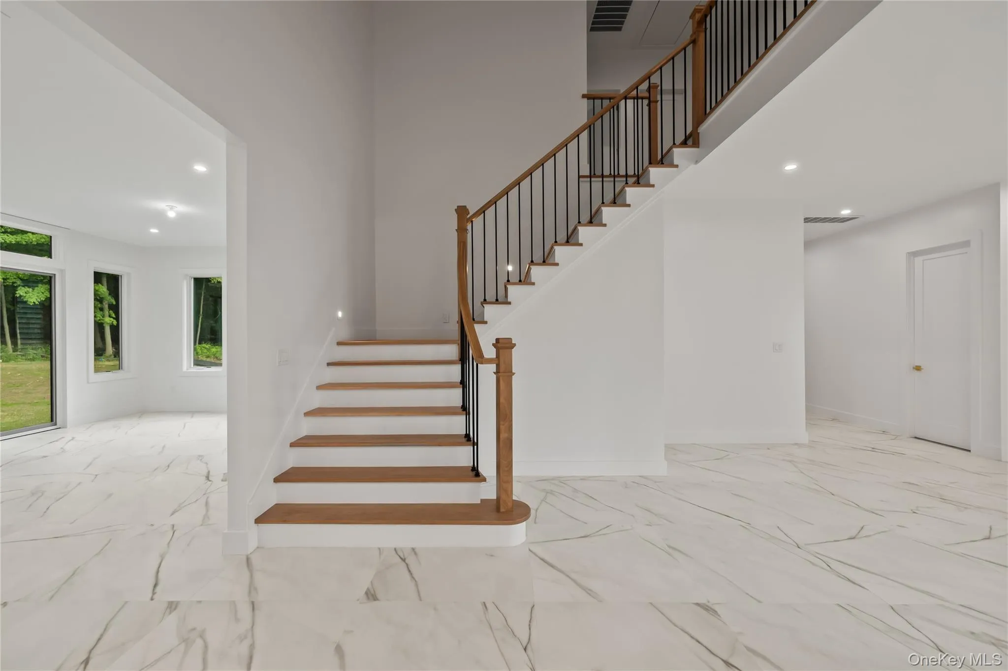 31 Argo Lane, Ramapo, NY, 5 Bedrooms Bedrooms, 12 Rooms Rooms,3 BathroomsBathrooms,Residential,For Rent,Argo,0,1033313 31 Argo Lane, Ramapo, NY, 5 Bedrooms Bedrooms, 12 Rooms Rooms,3 BathroomsBathrooms,Residential,For Rent,Argo,0,1033313
