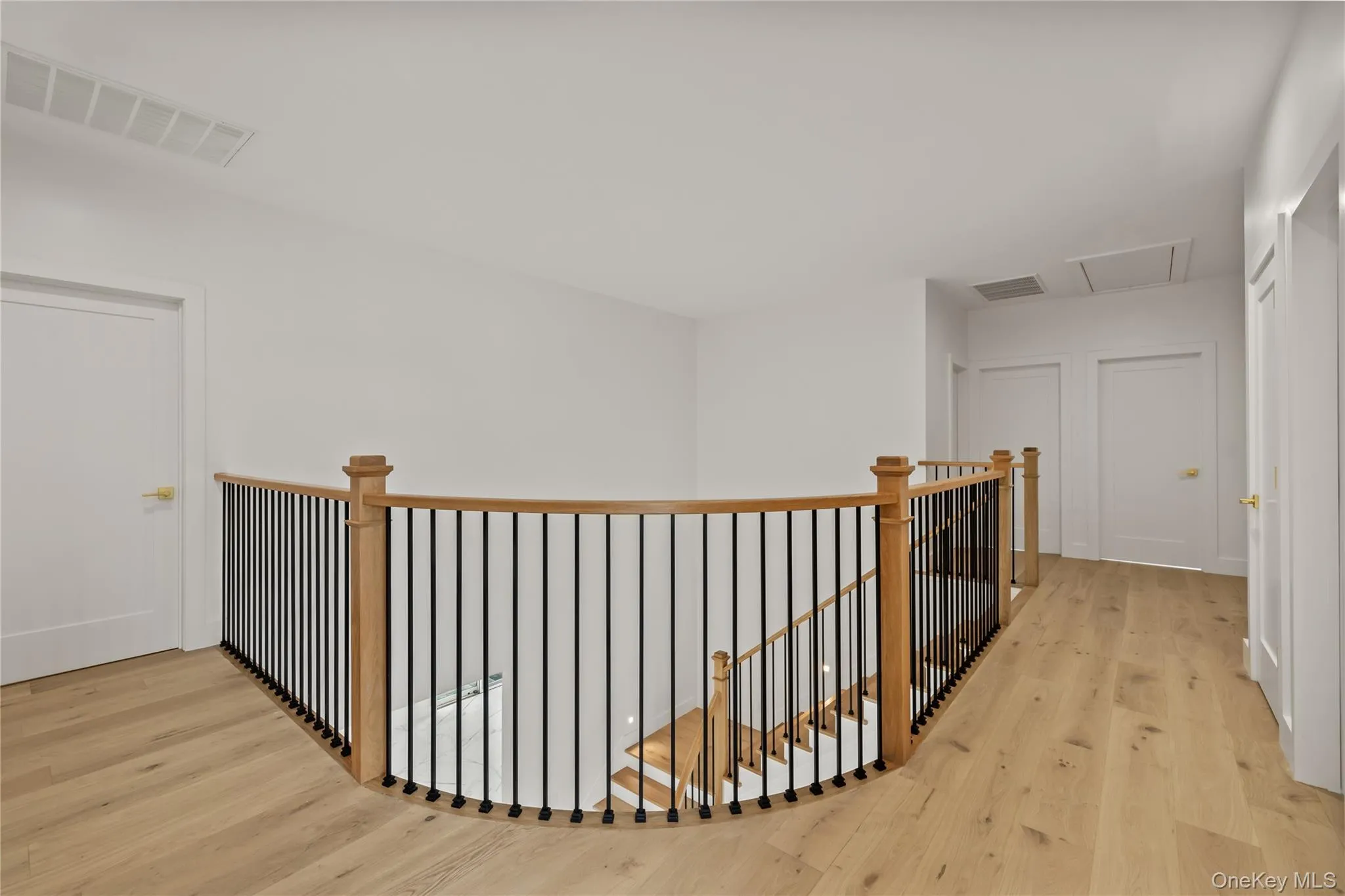 31 Argo Lane, Ramapo, NY, 5 Bedrooms Bedrooms, 12 Rooms Rooms,3 BathroomsBathrooms,Residential,For Rent,Argo,0,1033313 31 Argo Lane, Ramapo, NY, 5 Bedrooms Bedrooms, 12 Rooms Rooms,3 BathroomsBathrooms,Residential,For Rent,Argo,0,1033313