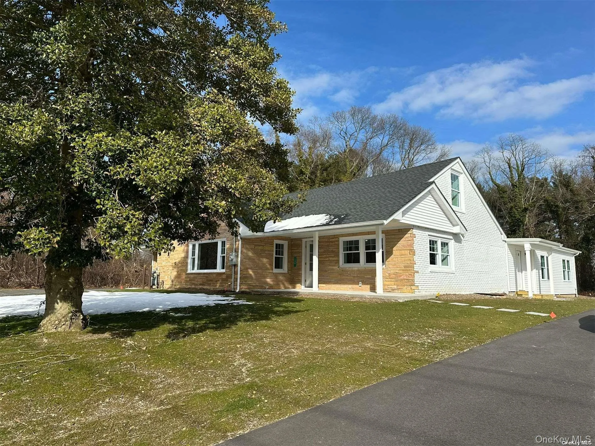 125 Main Street, Smithtown, NY, 7 Bedrooms Bedrooms, 11 Rooms Rooms,5 BathroomsBathrooms,Residential Lease,For Rent,Main,0,1033317 125 Main Street, Smithtown, NY, 7 Bedrooms Bedrooms, 11 Rooms Rooms,5 BathroomsBathrooms,Residential Lease,For Rent,Main,0,1033317