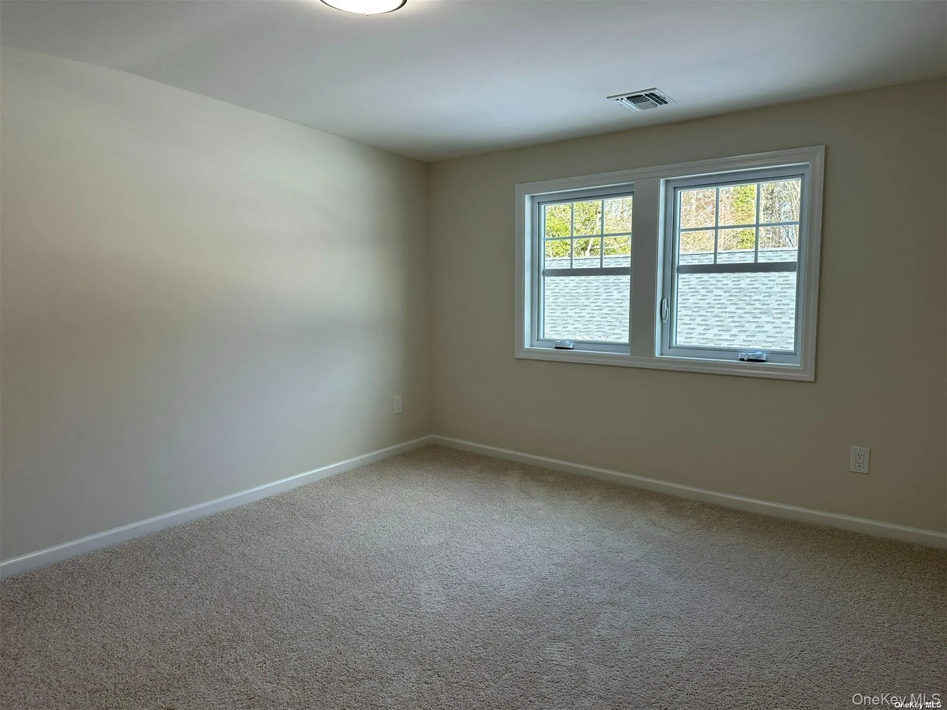 125 Main Street, Smithtown, NY, 7 Bedrooms Bedrooms, 11 Rooms Rooms,5 BathroomsBathrooms,Residential Lease,For Rent,Main,0,1033317 125 Main Street, Smithtown, NY, 7 Bedrooms Bedrooms, 11 Rooms Rooms,5 BathroomsBathrooms,Residential Lease,For Rent,Main,0,1033317