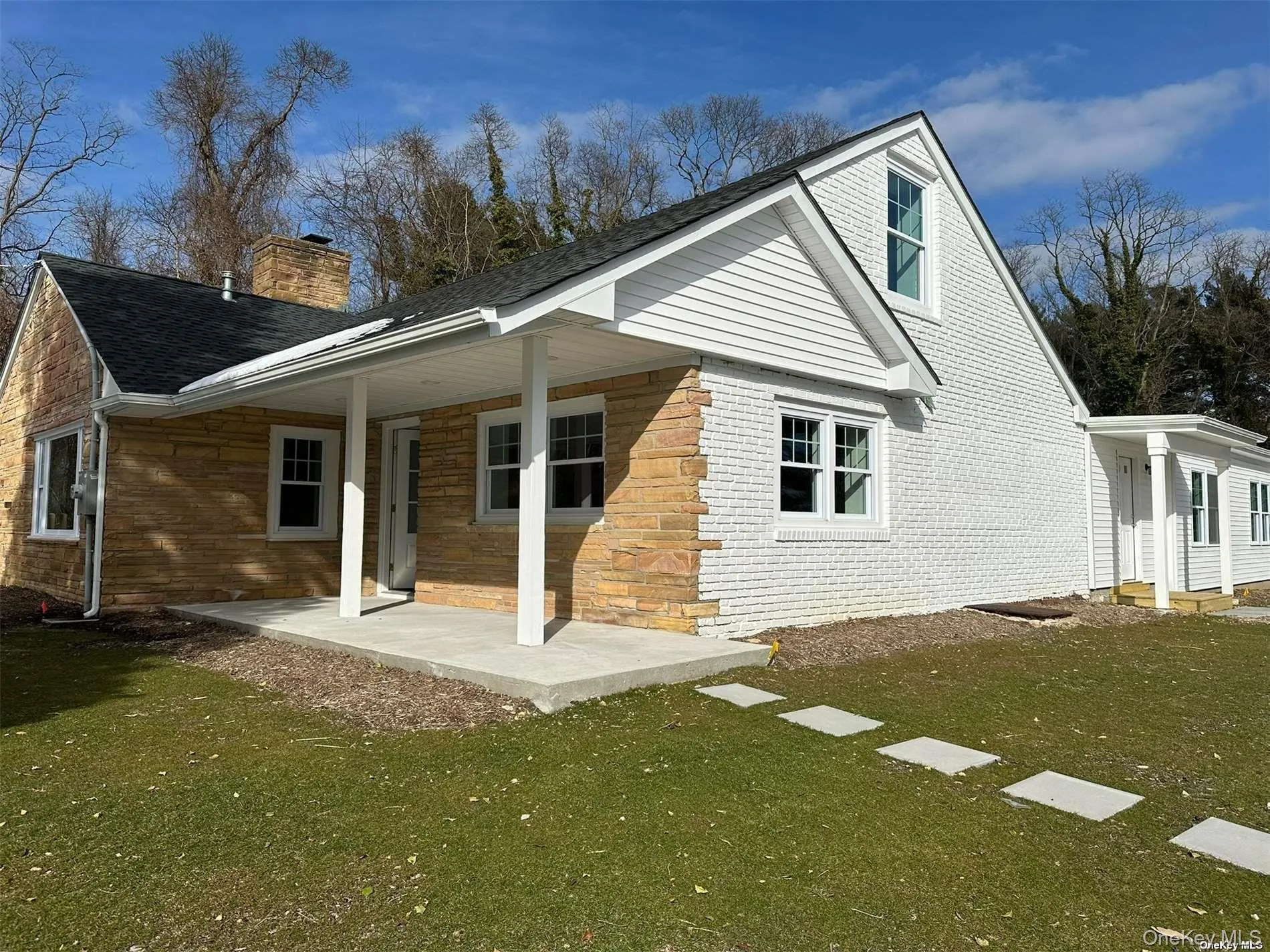 125 Main Street, Smithtown, NY, 7 Bedrooms Bedrooms, 11 Rooms Rooms,5 BathroomsBathrooms,Residential Lease,For Rent,Main,0,1033317 125 Main Street, Smithtown, NY, 7 Bedrooms Bedrooms, 11 Rooms Rooms,5 BathroomsBathrooms,Residential Lease,For Rent,Main,0,1033317