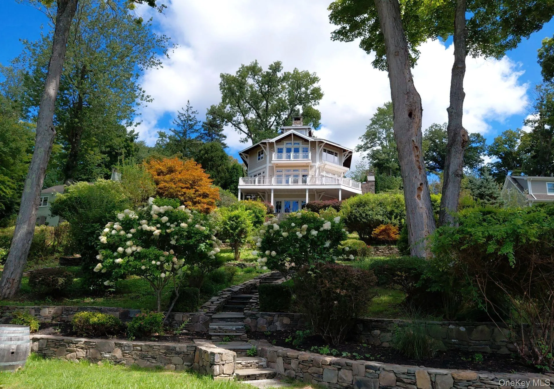 33 Truesdale Lake Drive, Lewisboro, NY, 4 Bedrooms Bedrooms, 8 Rooms Rooms,3 BathroomsBathrooms,Residential,For Rent,Truesdale Lake,0,1033318 33 Truesdale Lake Drive, Lewisboro, NY, 4 Bedrooms Bedrooms, 8 Rooms Rooms,3 BathroomsBathrooms,Residential,For Rent,Truesdale Lake,0,1033318