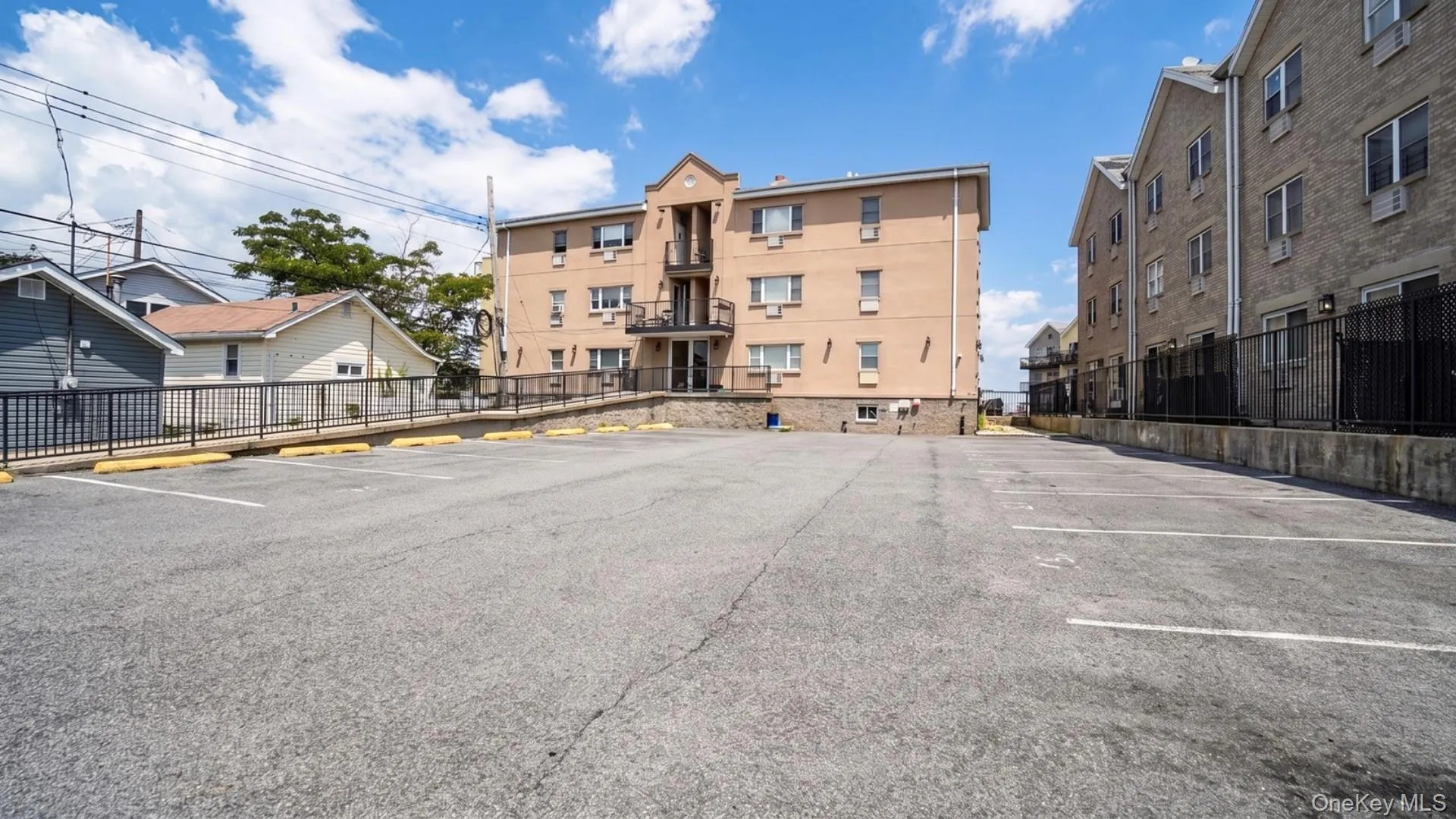 24 Pennyfield Avenue, New York, NY, 3 Bedrooms Bedrooms, 5 Rooms Rooms,2 BathroomsBathrooms,Residential,For Rent,Pennyfield,0,1033320 24 Pennyfield Avenue, New York, NY, 3 Bedrooms Bedrooms, 5 Rooms Rooms,2 BathroomsBathrooms,Residential,For Rent,Pennyfield,0,1033320