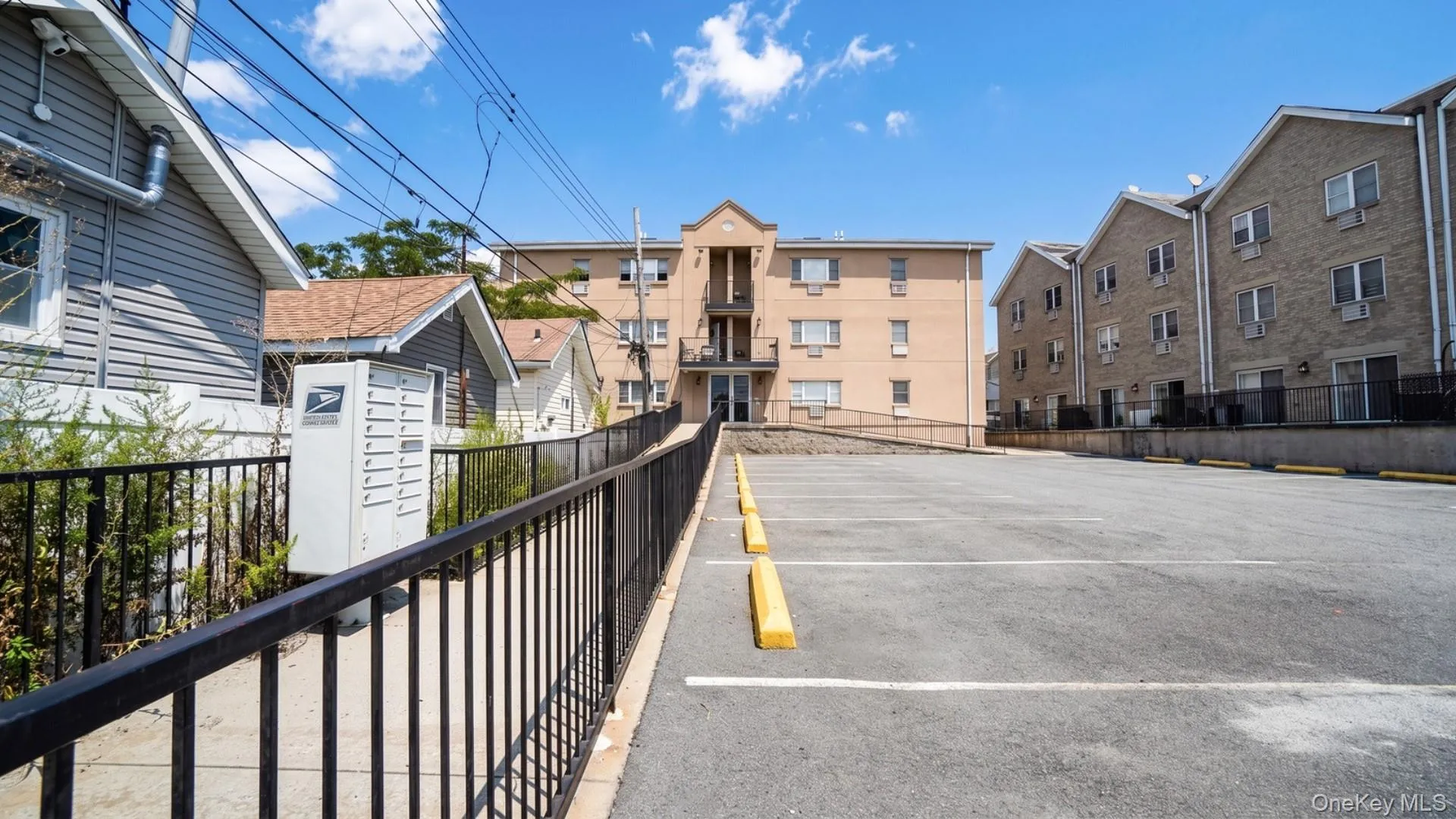 24 Pennyfield Avenue, New York, NY, 3 Bedrooms Bedrooms, 5 Rooms Rooms,2 BathroomsBathrooms,Residential,For Rent,Pennyfield,0,1033320 24 Pennyfield Avenue, New York, NY, 3 Bedrooms Bedrooms, 5 Rooms Rooms,2 BathroomsBathrooms,Residential,For Rent,Pennyfield,0,1033320