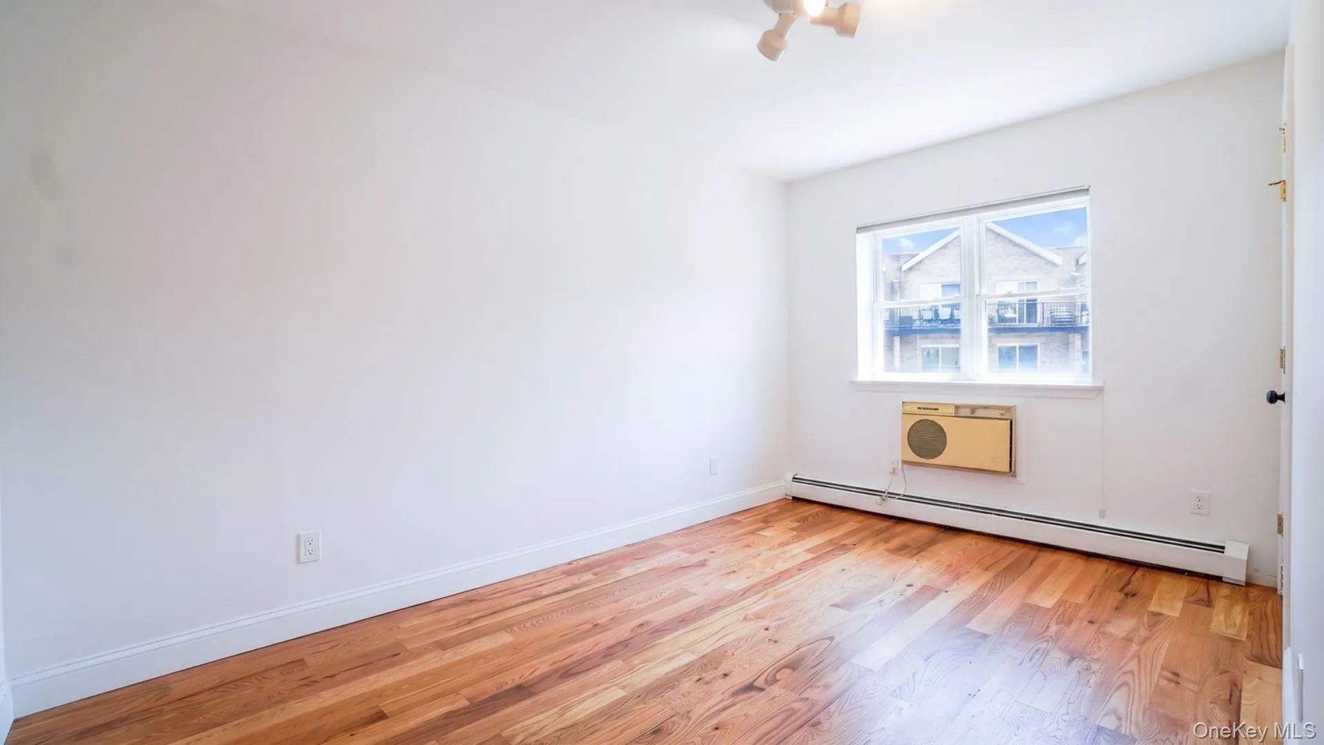 24 Pennyfield Avenue, New York, NY, 3 Bedrooms Bedrooms, 5 Rooms Rooms,2 BathroomsBathrooms,Residential,For Rent,Pennyfield,0,1033320 24 Pennyfield Avenue, New York, NY, 3 Bedrooms Bedrooms, 5 Rooms Rooms,2 BathroomsBathrooms,Residential,For Rent,Pennyfield,0,1033320