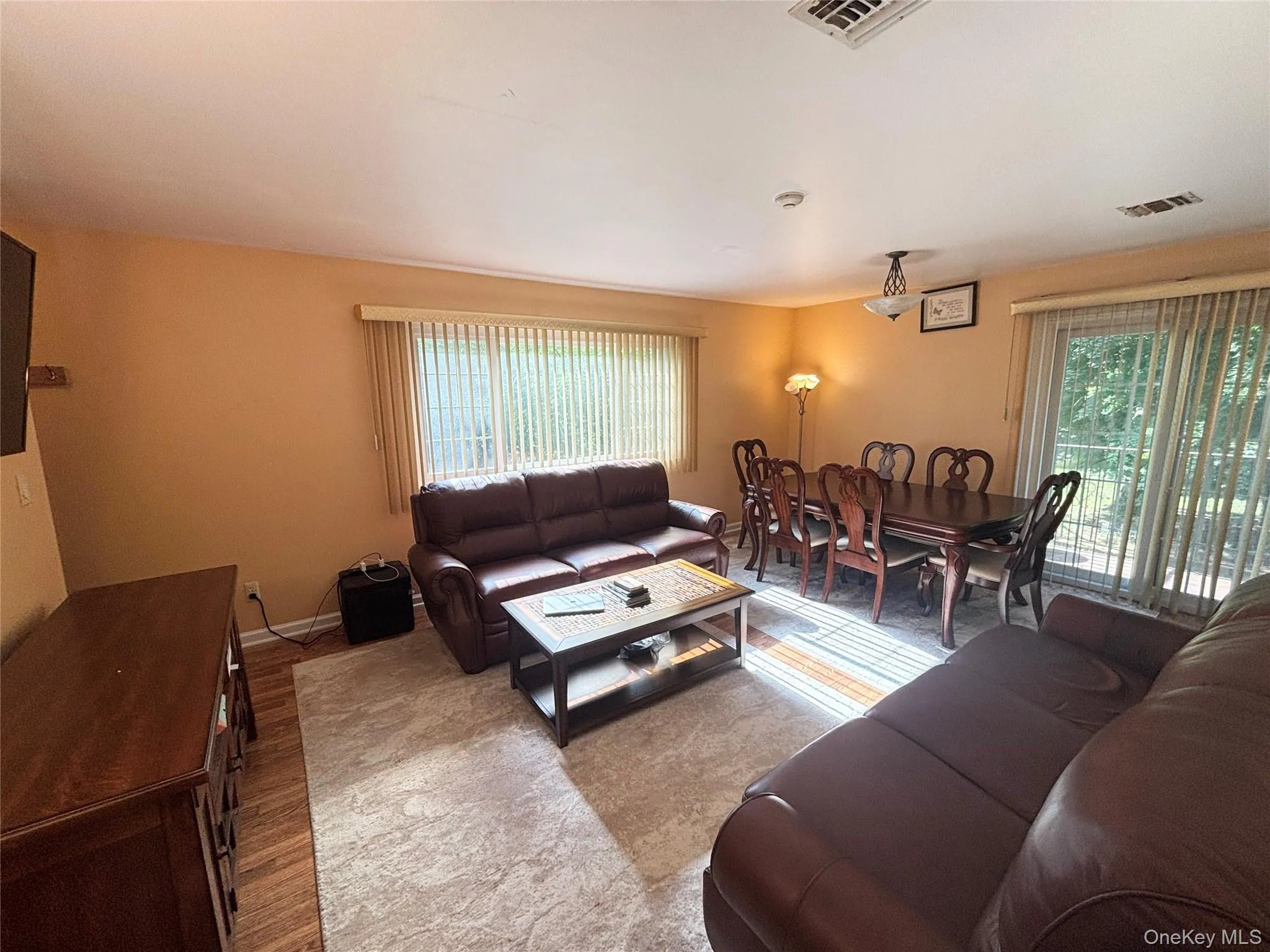 23 Klint Court, Clarkstown, NY, 2 Bedrooms Bedrooms, 4 Rooms Rooms,1 BathroomBathrooms,Residential,For Rent,Klint,0,1033321 23 Klint Court, Clarkstown, NY, 2 Bedrooms Bedrooms, 4 Rooms Rooms,1 BathroomBathrooms,Residential,For Rent,Klint,0,1033321