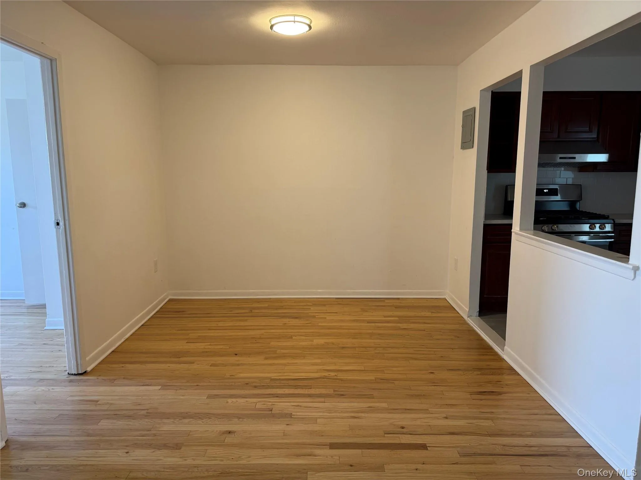 79-18 Kneeland Avenue, New York, NY, 3 Bedrooms Bedrooms, 5 Rooms Rooms,1 BathroomBathrooms,Residential Lease,For Rent,Kneeland,0,1033323 79-18 Kneeland Avenue, New York, NY, 3 Bedrooms Bedrooms, 5 Rooms Rooms,1 BathroomBathrooms,Residential Lease,For Rent,Kneeland,0,1033323