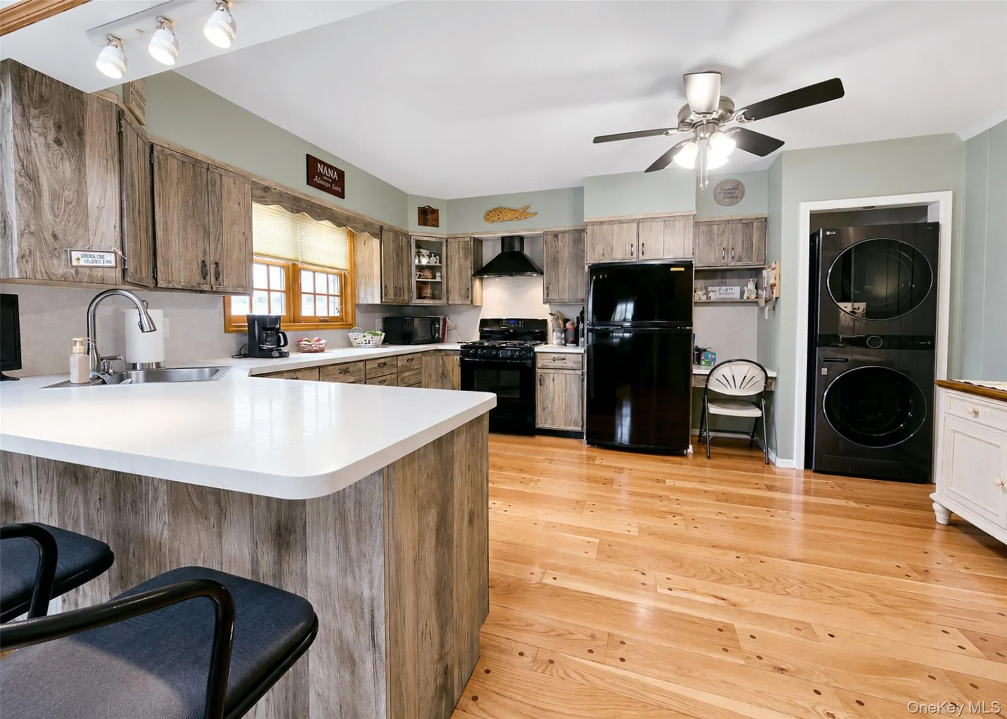 823 5th Street, West Babylon, NY, 3 Bedrooms Bedrooms, 7 Rooms Rooms,2 BathroomsBathrooms,Residential,For Rent,5th,0,1033328 823 5th Street, West Babylon, NY, 3 Bedrooms Bedrooms, 7 Rooms Rooms,2 BathroomsBathrooms,Residential,For Rent,5th,0,1033328