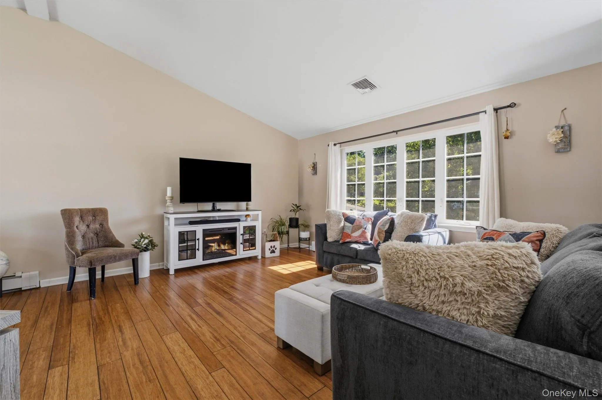 17 Princeton Drive, Montgomery, NY, 3 Bedrooms Bedrooms, 8 Rooms Rooms,2 BathroomsBathrooms,Residential,For Rent,Princeton,0,1033344 17 Princeton Drive, Montgomery, NY, 3 Bedrooms Bedrooms, 8 Rooms Rooms,2 BathroomsBathrooms,Residential,For Rent,Princeton,0,1033344