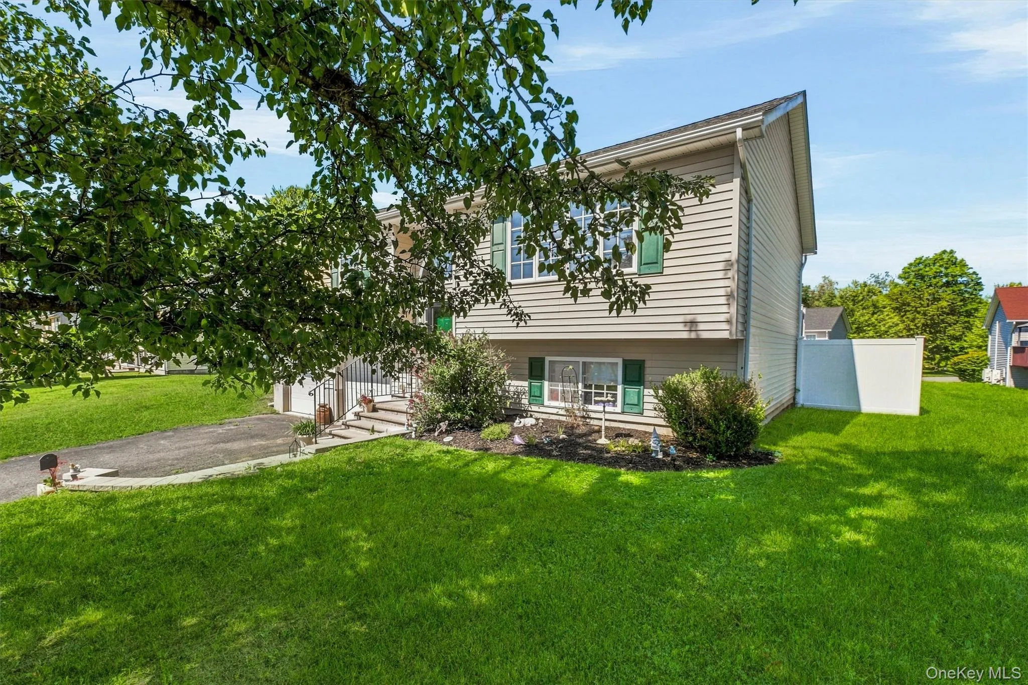 17 Princeton Drive, Montgomery, NY, 3 Bedrooms Bedrooms, 8 Rooms Rooms,2 BathroomsBathrooms,Residential,For Rent,Princeton,0,1033344 17 Princeton Drive, Montgomery, NY, 3 Bedrooms Bedrooms, 8 Rooms Rooms,2 BathroomsBathrooms,Residential,For Rent,Princeton,0,1033344