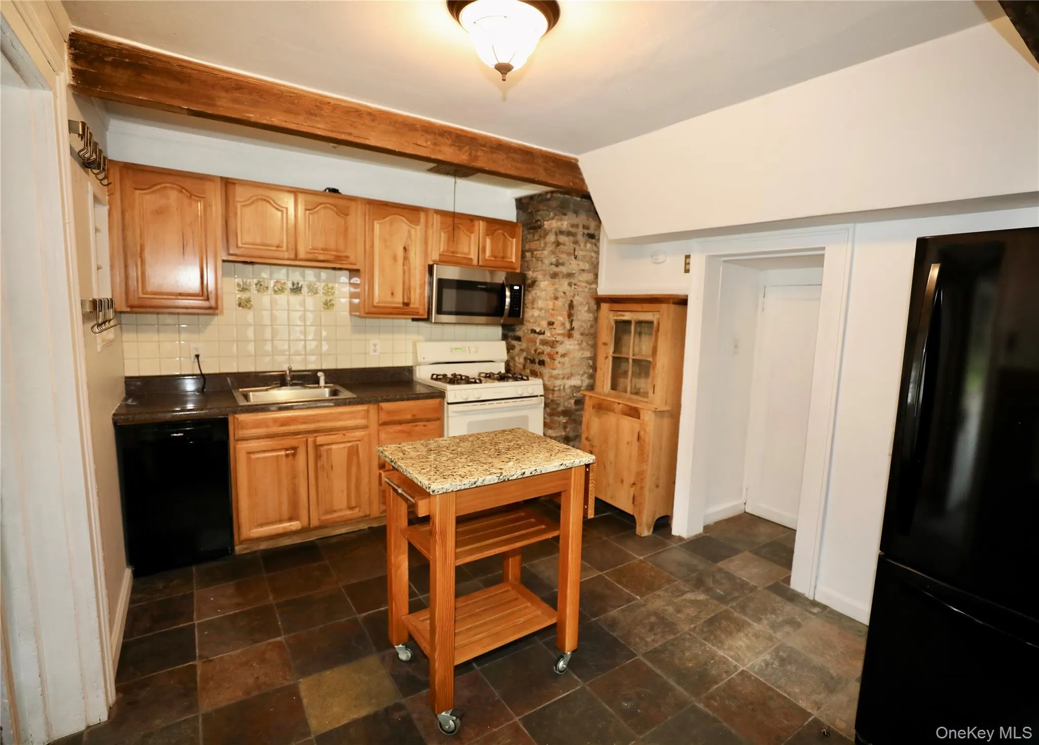 97 Morningside Drive, Ossining, NY, 4 Bedrooms Bedrooms, 8 Rooms Rooms,1 BathroomBathrooms,Residential,For Rent,Morningside,0,1033351 97 Morningside Drive, Ossining, NY, 4 Bedrooms Bedrooms, 8 Rooms Rooms,1 BathroomBathrooms,Residential,For Rent,Morningside,0,1033351