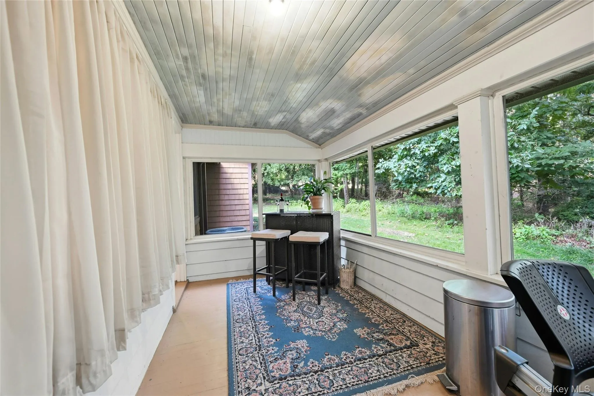 2064 Country Road, Riverhead, NY, 4 Bedrooms Bedrooms, 8 Rooms Rooms,2 BathroomsBathrooms,Residential,For Rent,Country,0,1033352 2064 Country Road, Riverhead, NY, 4 Bedrooms Bedrooms, 8 Rooms Rooms,2 BathroomsBathrooms,Residential,For Rent,Country,0,1033352