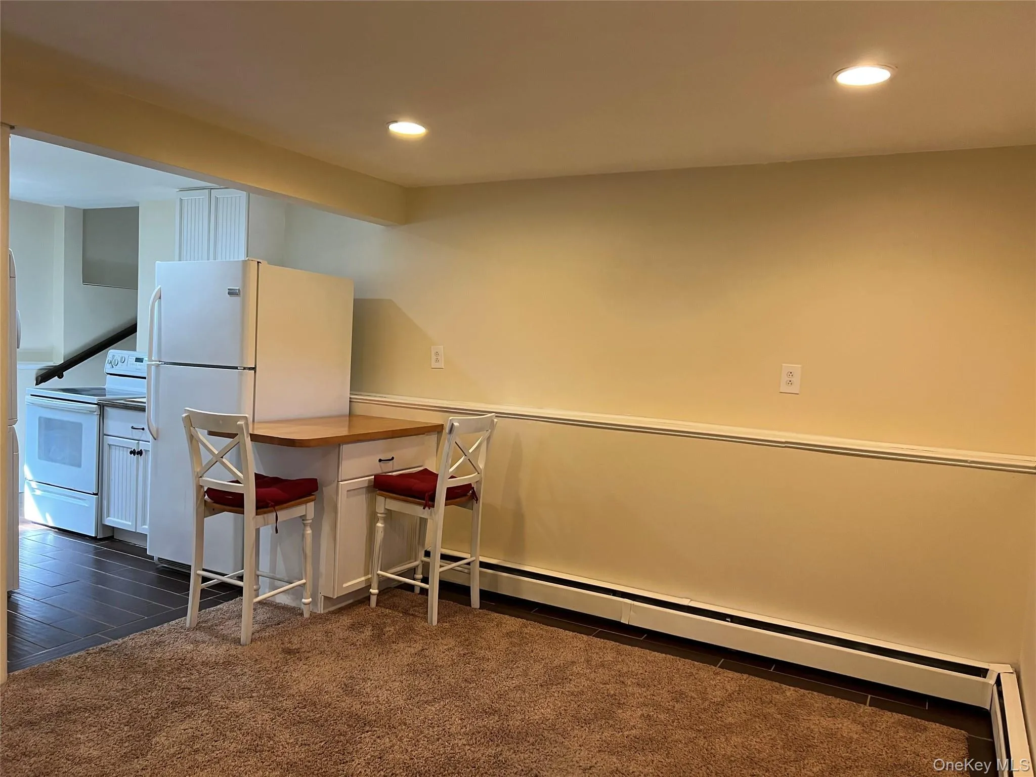 278 Swan Lake Drive, Brookhaven, NY, 1 Bedroom Bedrooms, 3 Rooms Rooms,1 BathroomBathrooms,Residential Lease,For Rent,Swan Lake,0,1033353 278 Swan Lake Drive, Brookhaven, NY, 1 Bedroom Bedrooms, 3 Rooms Rooms,1 BathroomBathrooms,Residential Lease,For Rent,Swan Lake,0,1033353