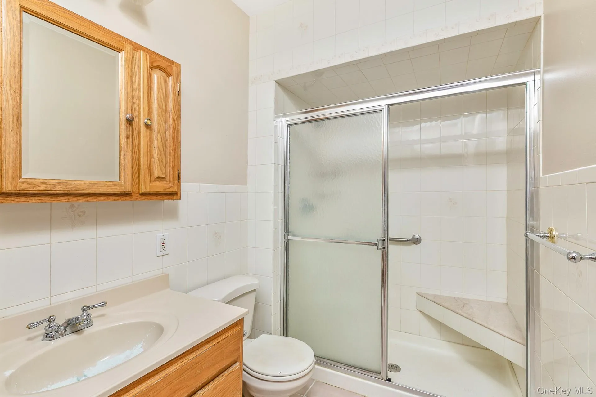 4 Brooktree Court, Islip, NY, 1 Bedroom Bedrooms, 3 Rooms Rooms,1 BathroomBathrooms,Residential Lease,For Rent,Brooktree,0,1033356 4 Brooktree Court, Islip, NY, 1 Bedroom Bedrooms, 3 Rooms Rooms,1 BathroomBathrooms,Residential Lease,For Rent,Brooktree,0,1033356
