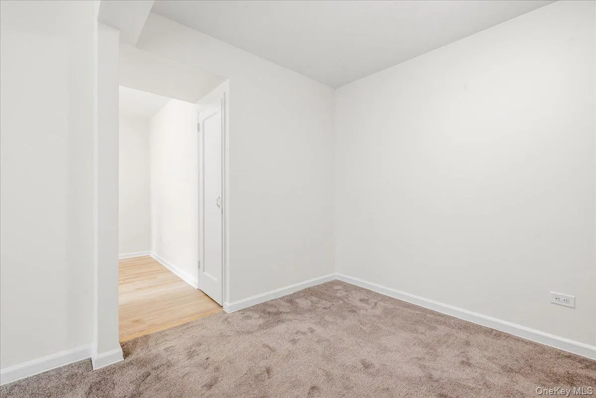82-40 Austin Street, New York, NY, 1 Bedroom Bedrooms, 4 Rooms Rooms,1 BathroomBathrooms,Residential Lease,For Rent,Austin,0,1033365 82-40 Austin Street, New York, NY, 1 Bedroom Bedrooms, 4 Rooms Rooms,1 BathroomBathrooms,Residential Lease,For Rent,Austin,0,1033365