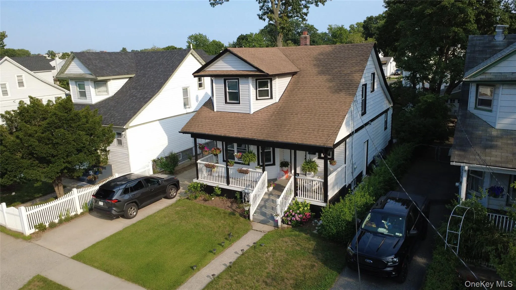 55 Henry Street, Hempstead, NY, 4 Bedrooms Bedrooms, 7 Rooms Rooms,2 BathroomsBathrooms,Residential Lease,For Rent,Henry,0,1033366 55 Henry Street, Hempstead, NY, 4 Bedrooms Bedrooms, 7 Rooms Rooms,2 BathroomsBathrooms,Residential Lease,For Rent,Henry,0,1033366