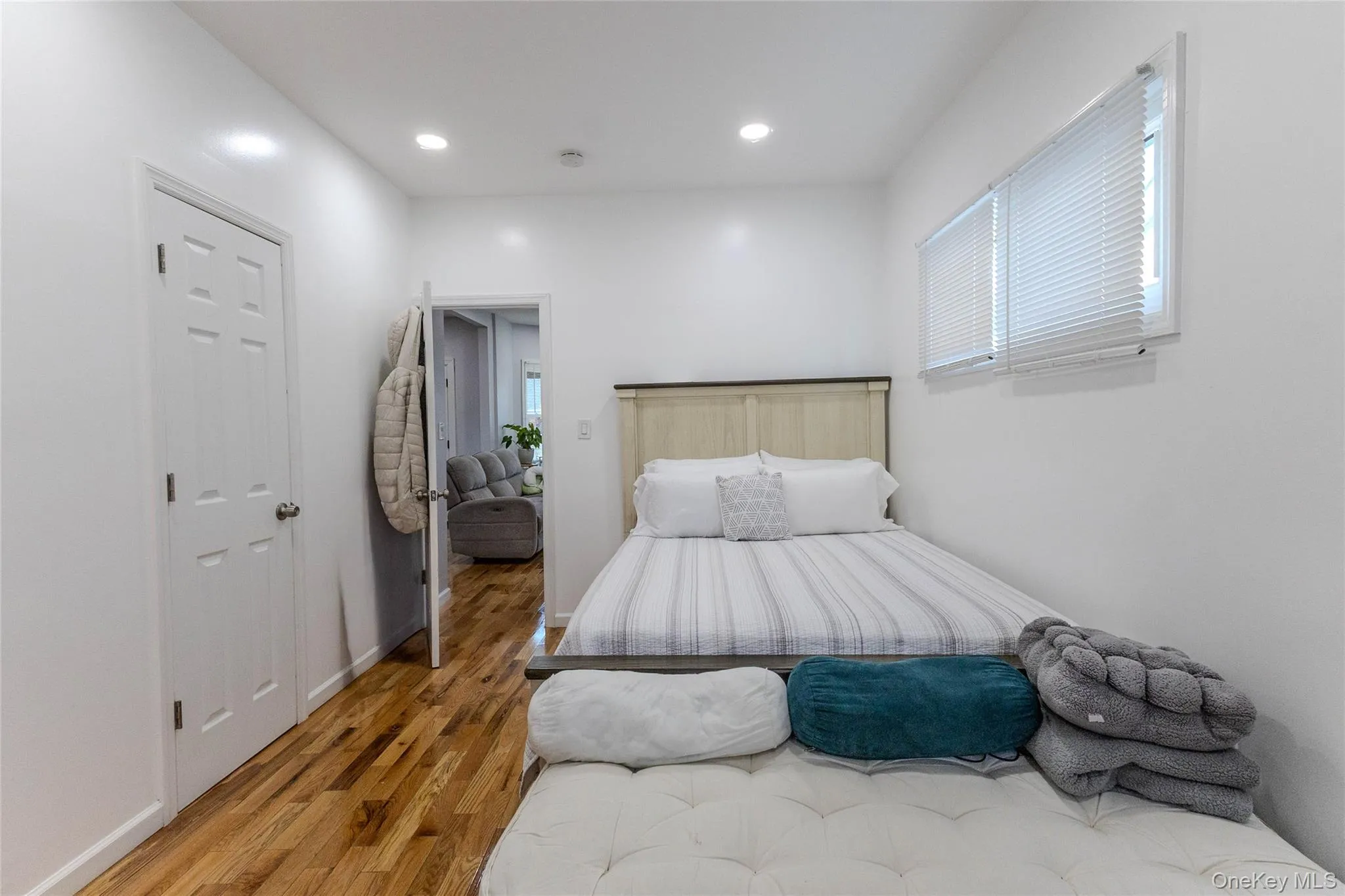 55 Henry Street, Hempstead, NY, 4 Bedrooms Bedrooms, 7 Rooms Rooms,2 BathroomsBathrooms,Residential Lease,For Rent,Henry,0,1033366 55 Henry Street, Hempstead, NY, 4 Bedrooms Bedrooms, 7 Rooms Rooms,2 BathroomsBathrooms,Residential Lease,For Rent,Henry,0,1033366