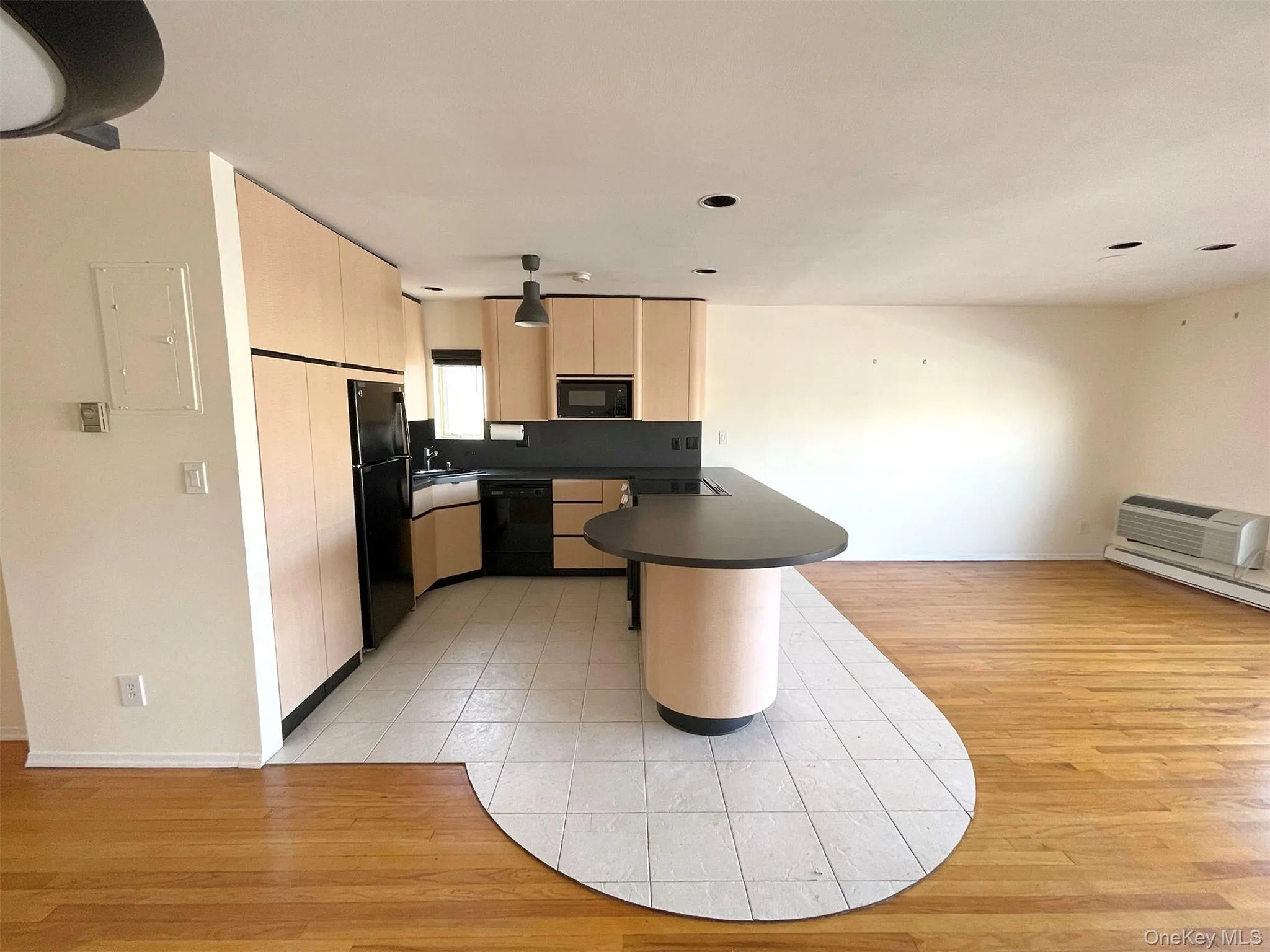 750 Lido Boulevard, Hempstead, NY, 2 Bedrooms Bedrooms, 4 Rooms Rooms,2 BathroomsBathrooms,Residential,For Rent,Lido,0,1033368 750 Lido Boulevard, Hempstead, NY, 2 Bedrooms Bedrooms, 4 Rooms Rooms,2 BathroomsBathrooms,Residential,For Rent,Lido,0,1033368