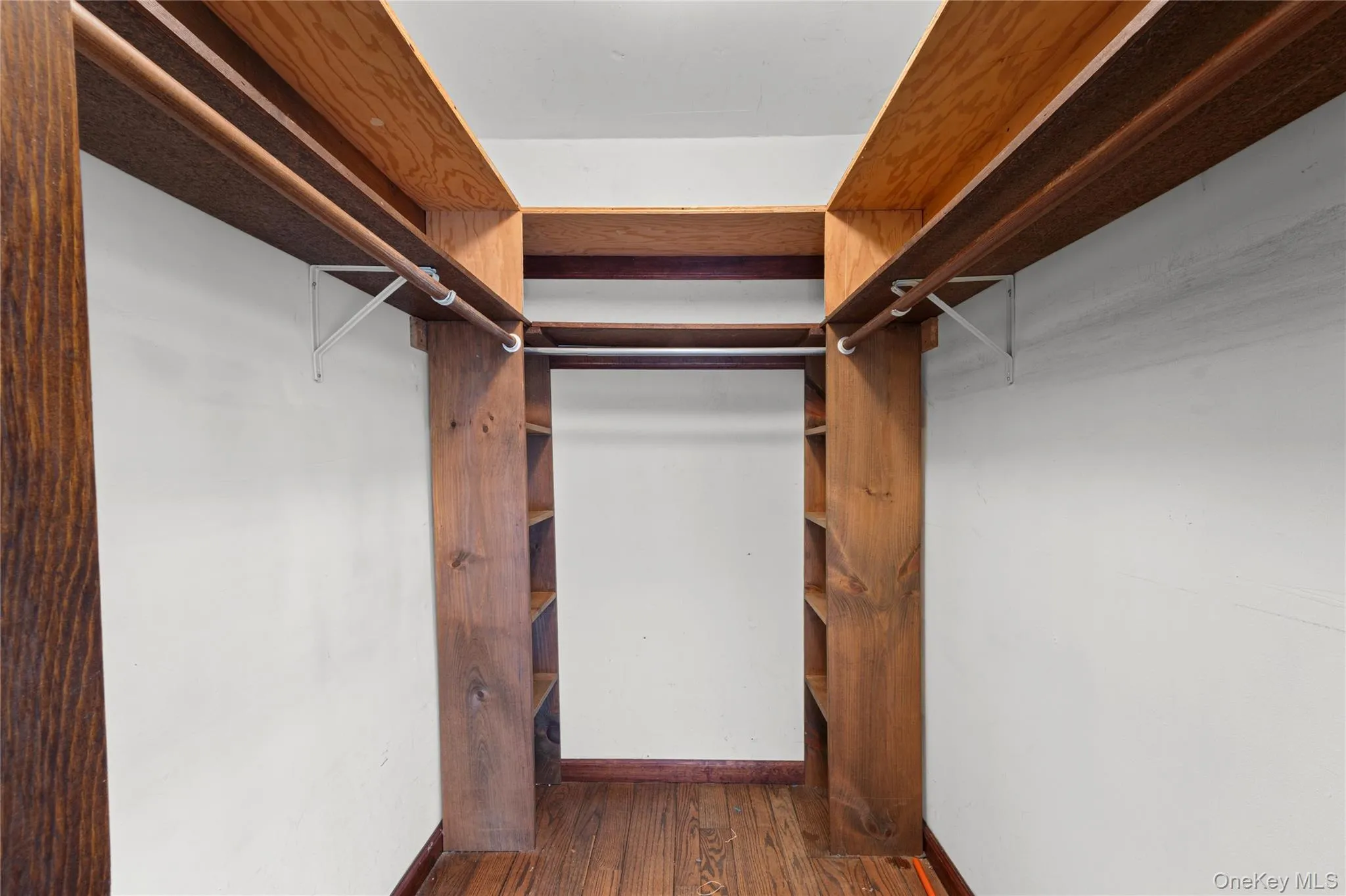 84 Oak Street, Huntington, NY, 4 Bedrooms Bedrooms, 9 Rooms Rooms,2 BathroomsBathrooms,Residential,For Rent,Oak,0,1033372 84 Oak Street, Huntington, NY, 4 Bedrooms Bedrooms, 9 Rooms Rooms,2 BathroomsBathrooms,Residential,For Rent,Oak,0,1033372