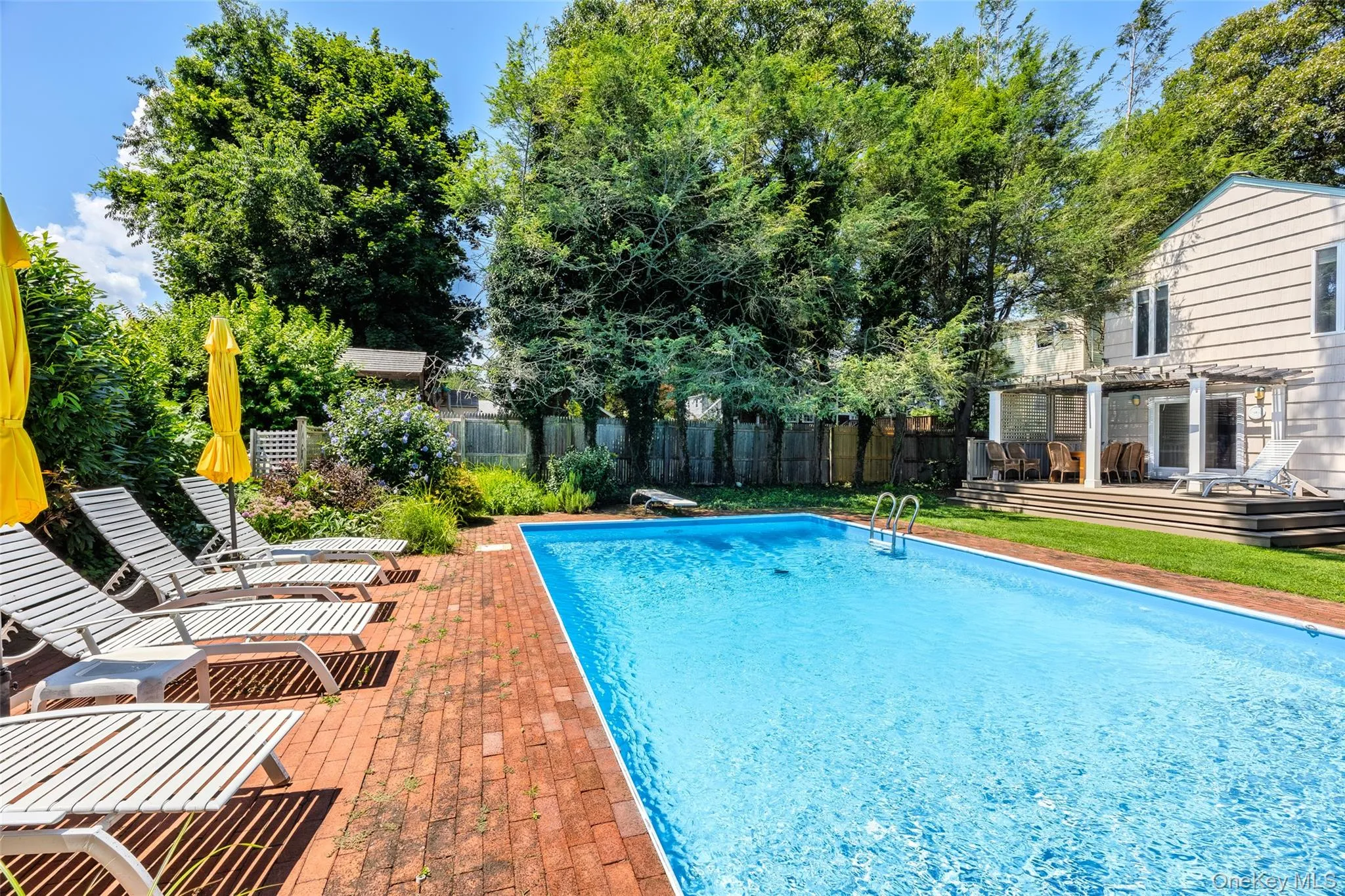 84 Oak Street, Huntington, NY, 4 Bedrooms Bedrooms, 9 Rooms Rooms,2 BathroomsBathrooms,Residential,For Rent,Oak,0,1033372 84 Oak Street, Huntington, NY, 4 Bedrooms Bedrooms, 9 Rooms Rooms,2 BathroomsBathrooms,Residential,For Rent,Oak,0,1033372