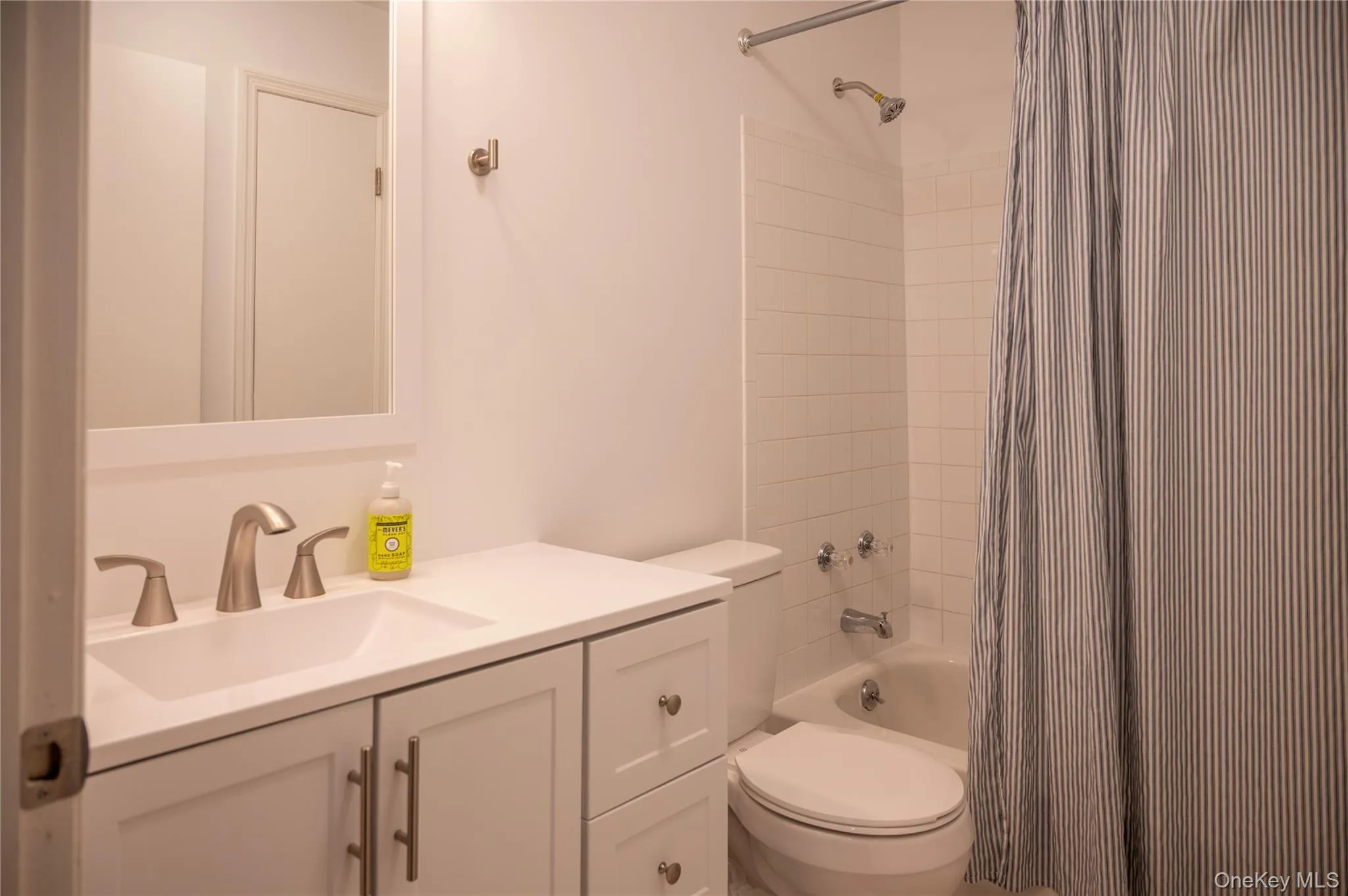 19 The Knolls, Warwick (town), NY, 2 Bedrooms Bedrooms, 5 Rooms Rooms,2 BathroomsBathrooms,Residential,For Rent,The,0,1033375 19 The Knolls, Warwick (town), NY, 2 Bedrooms Bedrooms, 5 Rooms Rooms,2 BathroomsBathrooms,Residential,For Rent,The,0,1033375