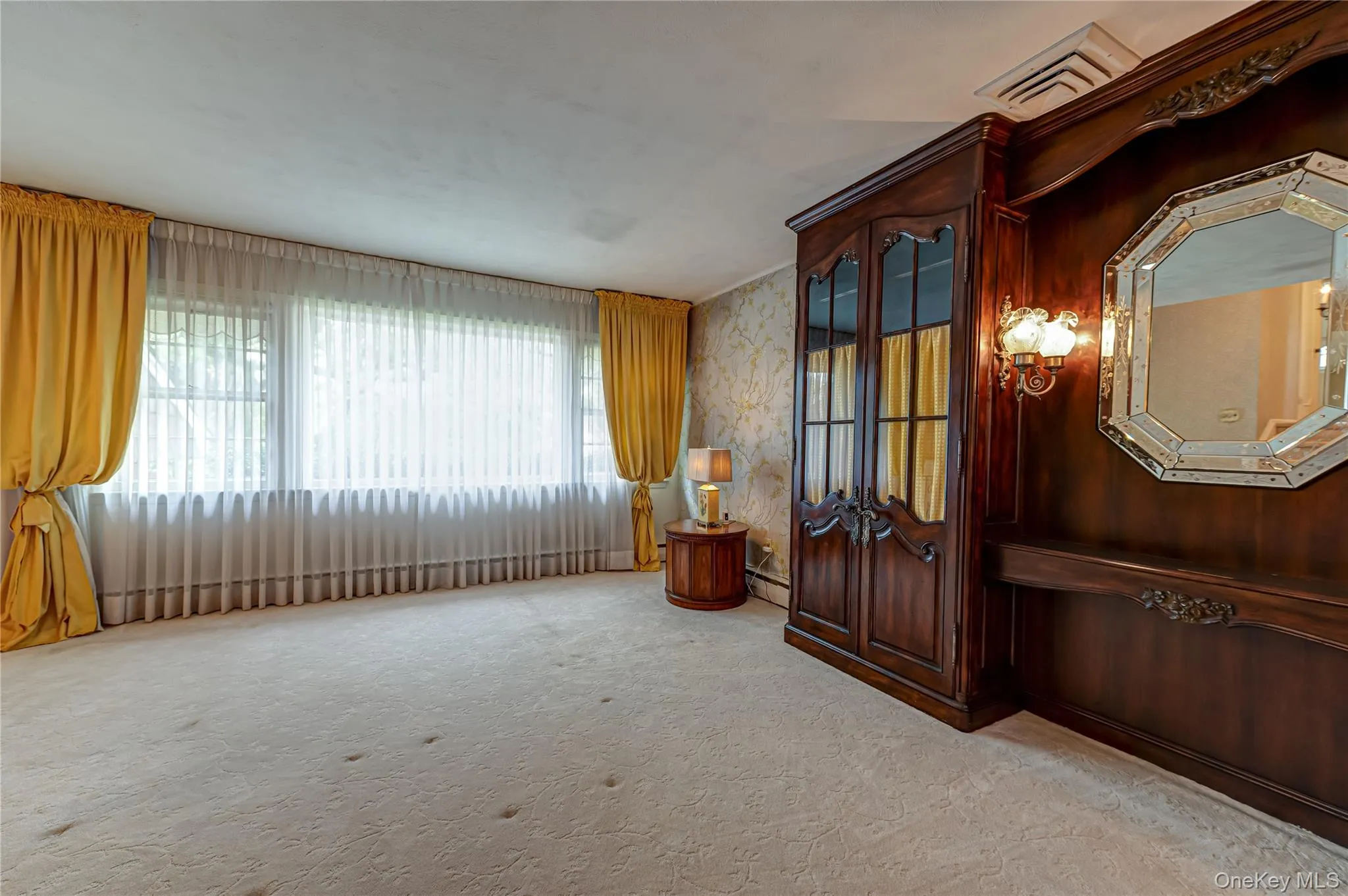 27 Ann Drive, Oyster Bay, NY, 3 Bedrooms Bedrooms, 11 Rooms Rooms,2 BathroomsBathrooms,Residential,For Rent,Ann,0,1033385 27 Ann Drive, Oyster Bay, NY, 3 Bedrooms Bedrooms, 11 Rooms Rooms,2 BathroomsBathrooms,Residential,For Rent,Ann,0,1033385