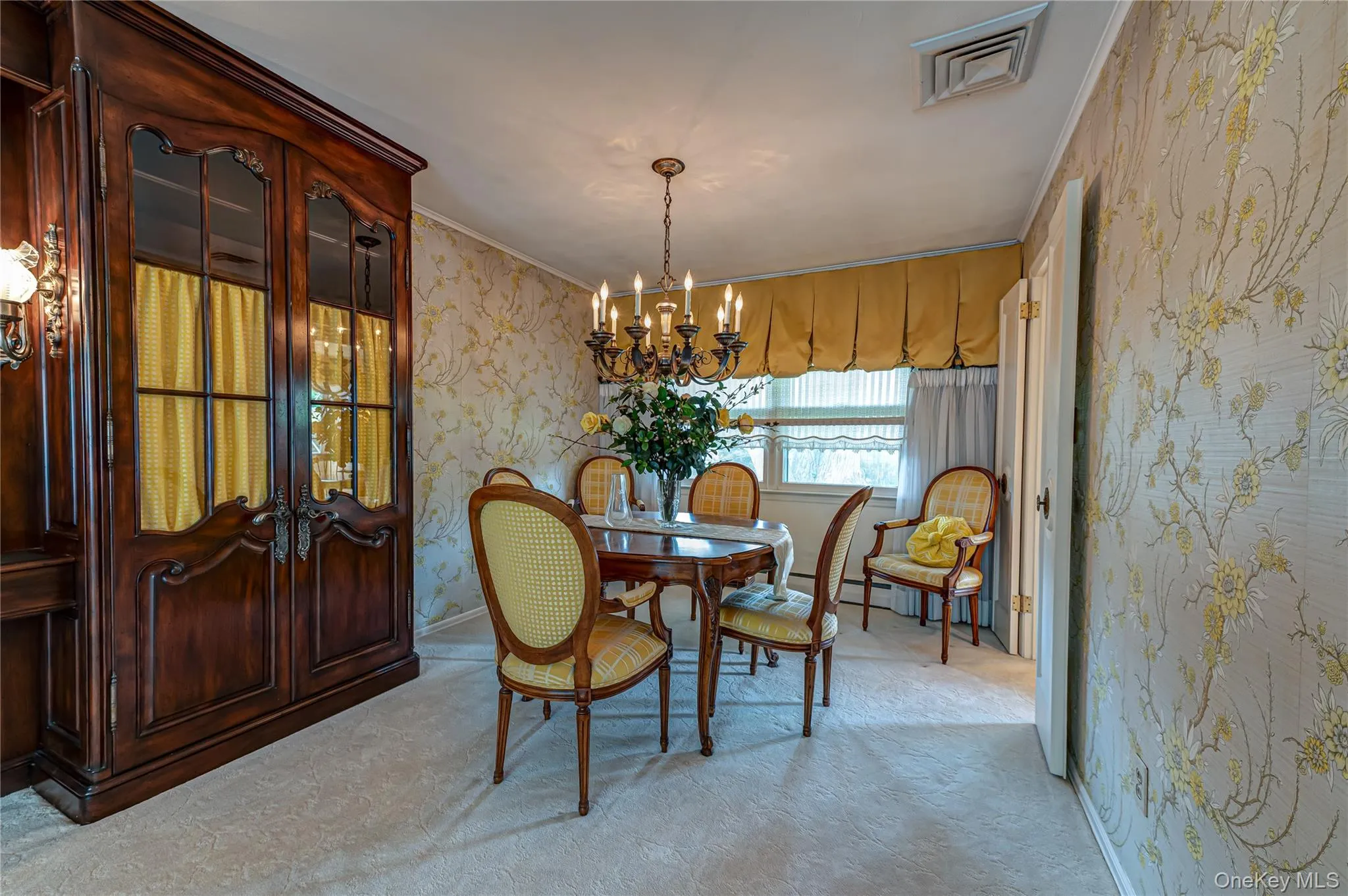 27 Ann Drive, Oyster Bay, NY, 3 Bedrooms Bedrooms, 11 Rooms Rooms,2 BathroomsBathrooms,Residential,For Rent,Ann,0,1033385 27 Ann Drive, Oyster Bay, NY, 3 Bedrooms Bedrooms, 11 Rooms Rooms,2 BathroomsBathrooms,Residential,For Rent,Ann,0,1033385