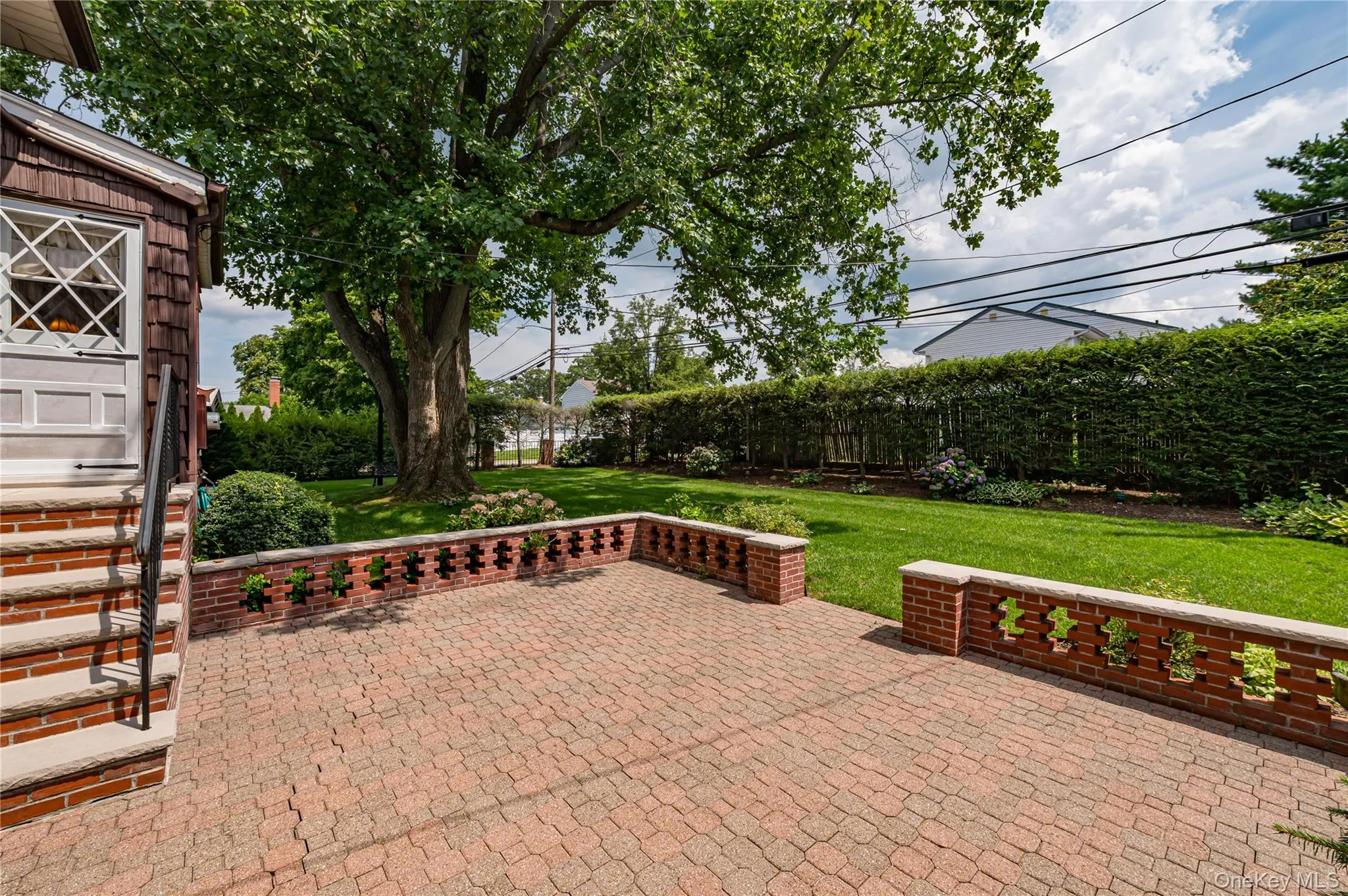 27 Ann Drive, Oyster Bay, NY, 3 Bedrooms Bedrooms, 11 Rooms Rooms,2 BathroomsBathrooms,Residential,For Rent,Ann,0,1033385 27 Ann Drive, Oyster Bay, NY, 3 Bedrooms Bedrooms, 11 Rooms Rooms,2 BathroomsBathrooms,Residential,For Rent,Ann,0,1033385
