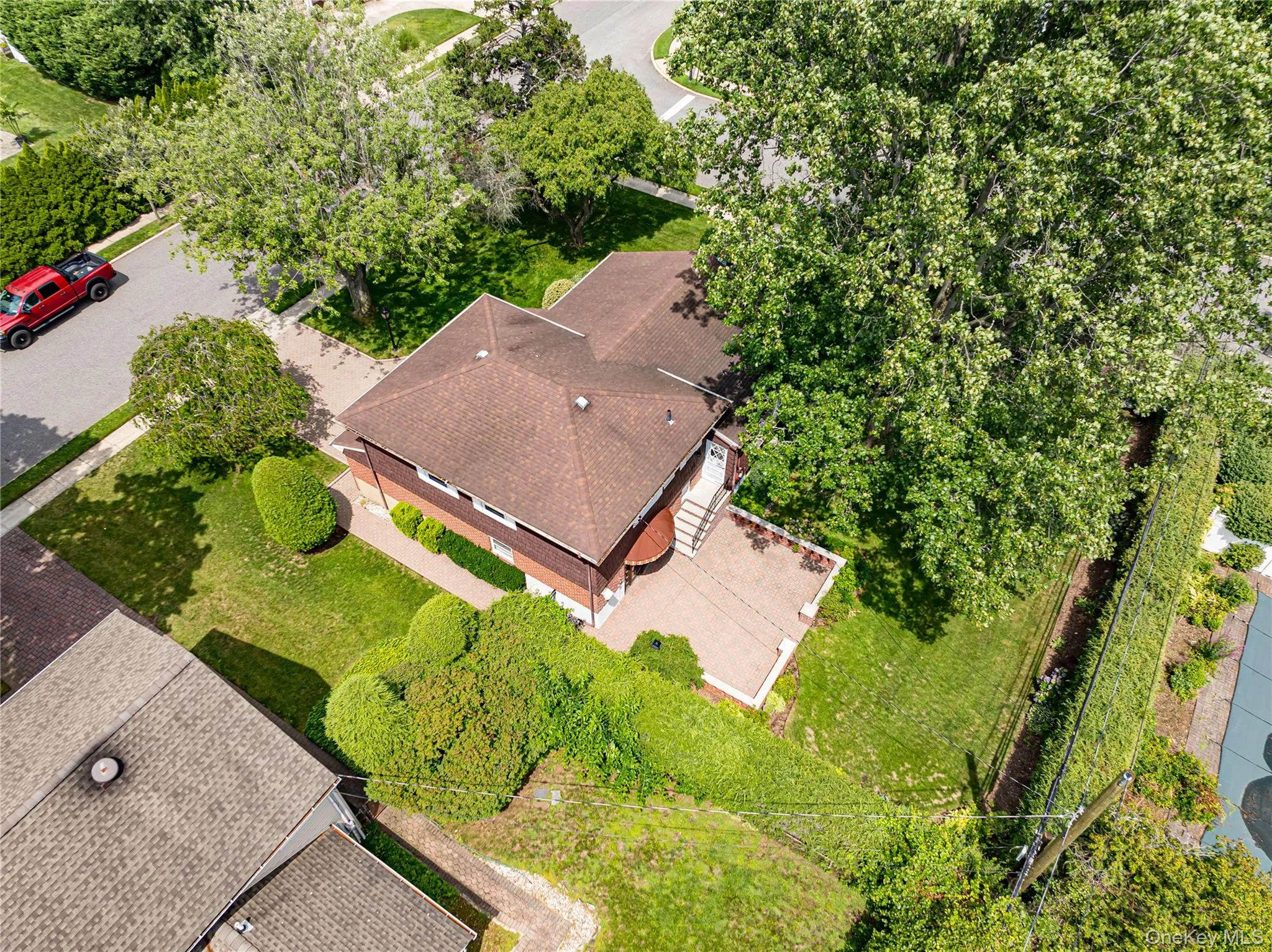 27 Ann Drive, Oyster Bay, NY, 3 Bedrooms Bedrooms, 11 Rooms Rooms,2 BathroomsBathrooms,Residential,For Rent,Ann,0,1033385 27 Ann Drive, Oyster Bay, NY, 3 Bedrooms Bedrooms, 11 Rooms Rooms,2 BathroomsBathrooms,Residential,For Rent,Ann,0,1033385