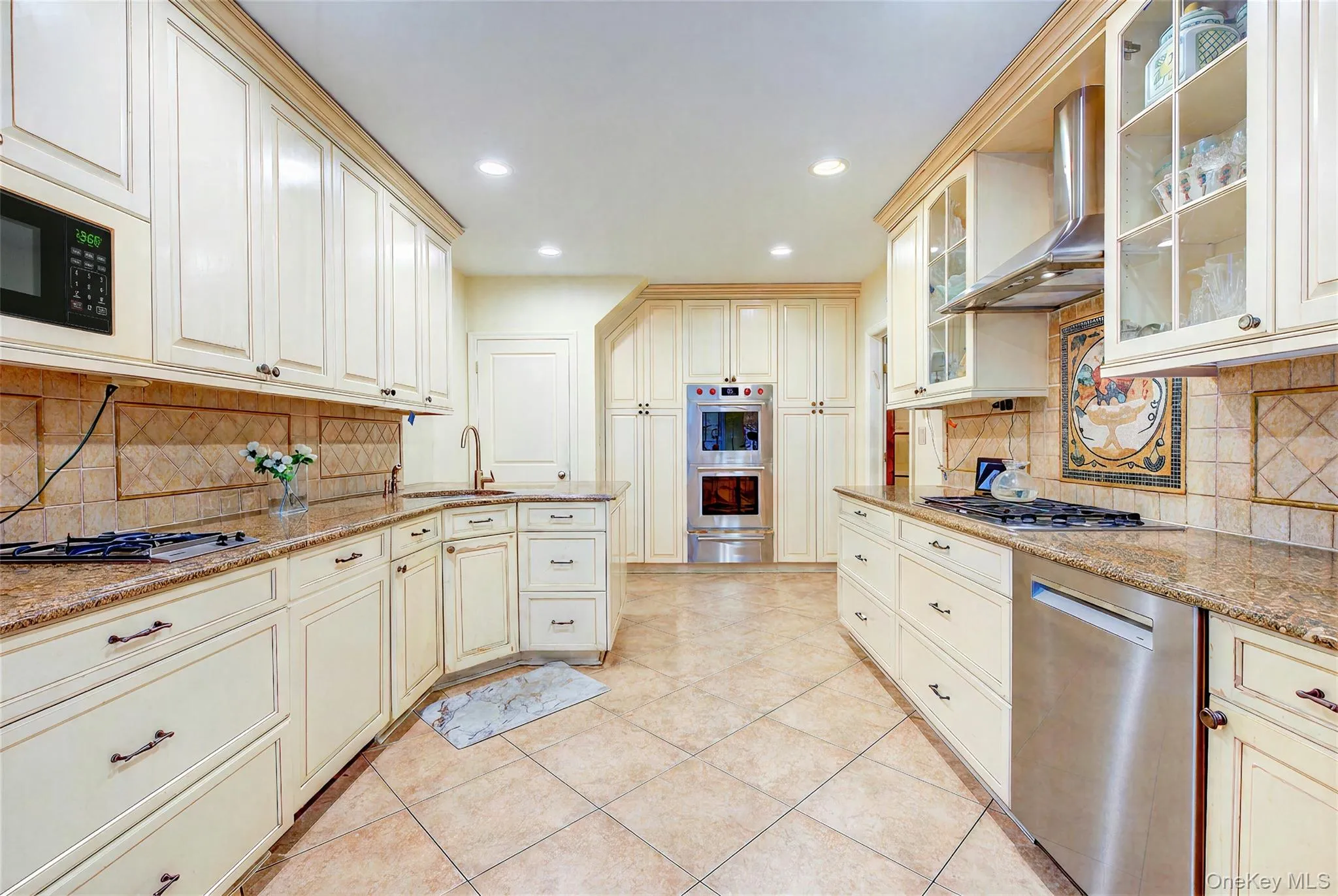 75-12 174th Street, New York, NY, 5 Bedrooms Bedrooms, 9 Rooms Rooms,3 BathroomsBathrooms,Residential,For Rent,174th,0,1033389 75-12 174th Street, New York, NY, 5 Bedrooms Bedrooms, 9 Rooms Rooms,3 BathroomsBathrooms,Residential,For Rent,174th,0,1033389