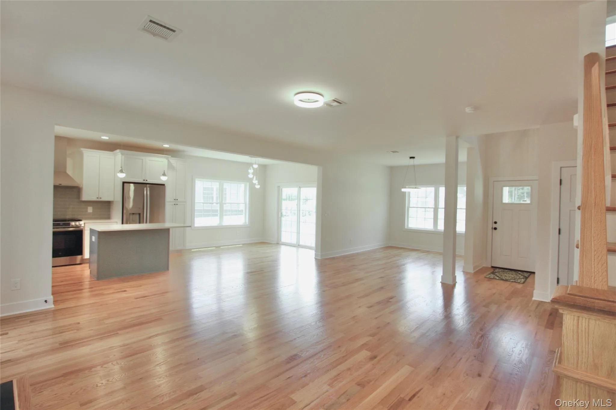 84 Frank Street, New Windsor, NY, 4 Bedrooms Bedrooms, 7 Rooms Rooms,2 BathroomsBathrooms,Residential,For Rent,Frank,0,1033393 84 Frank Street, New Windsor, NY, 4 Bedrooms Bedrooms, 7 Rooms Rooms,2 BathroomsBathrooms,Residential,For Rent,Frank,0,1033393
