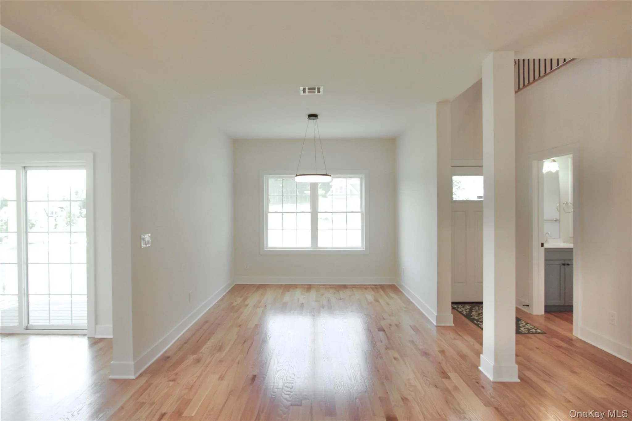84 Frank Street, New Windsor, NY, 4 Bedrooms Bedrooms, 7 Rooms Rooms,2 BathroomsBathrooms,Residential,For Rent,Frank,0,1033393 84 Frank Street, New Windsor, NY, 4 Bedrooms Bedrooms, 7 Rooms Rooms,2 BathroomsBathrooms,Residential,For Rent,Frank,0,1033393