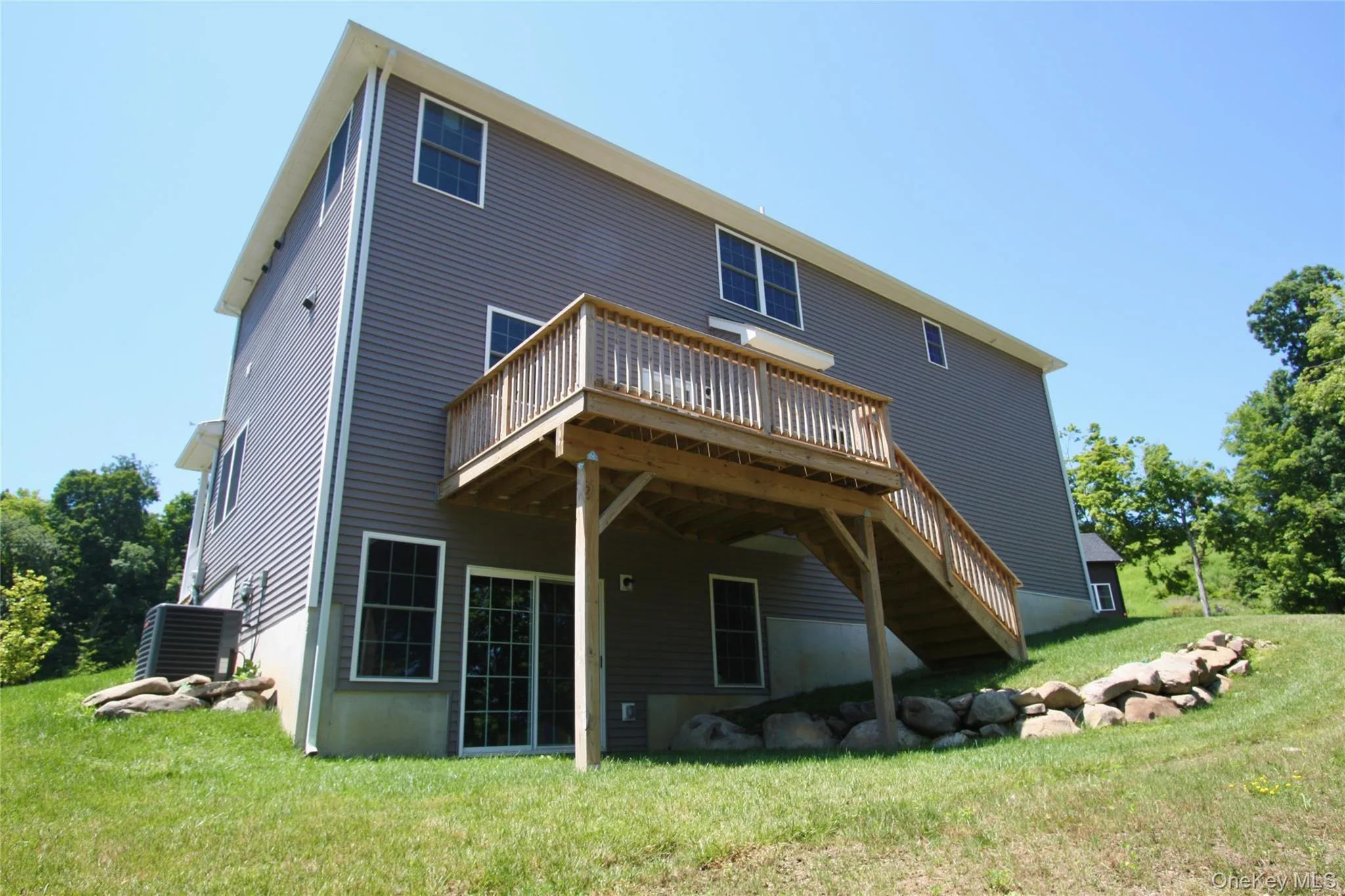 84 Frank Street, New Windsor, NY, 4 Bedrooms Bedrooms, 7 Rooms Rooms,2 BathroomsBathrooms,Residential,For Rent,Frank,0,1033393 84 Frank Street, New Windsor, NY, 4 Bedrooms Bedrooms, 7 Rooms Rooms,2 BathroomsBathrooms,Residential,For Rent,Frank,0,1033393
