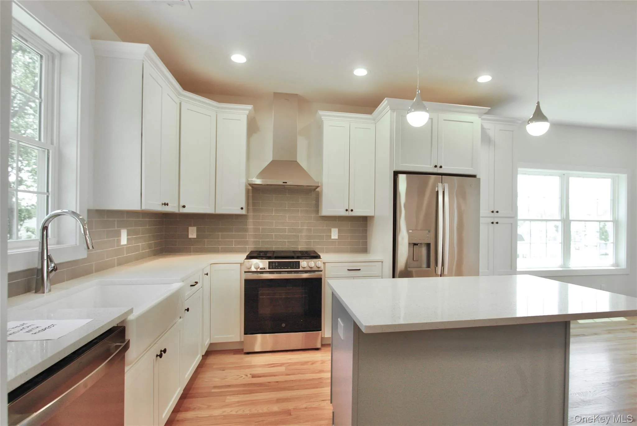 84 Frank Street, New Windsor, NY, 4 Bedrooms Bedrooms, 7 Rooms Rooms,2 BathroomsBathrooms,Residential,For Rent,Frank,0,1033393 84 Frank Street, New Windsor, NY, 4 Bedrooms Bedrooms, 7 Rooms Rooms,2 BathroomsBathrooms,Residential,For Rent,Frank,0,1033393