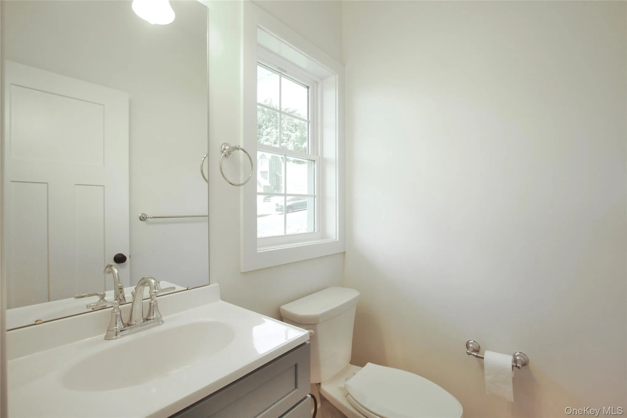 84 Frank Street, New Windsor, NY, 4 Bedrooms Bedrooms, 7 Rooms Rooms,2 BathroomsBathrooms,Residential,For Rent,Frank,0,1033393 84 Frank Street, New Windsor, NY, 4 Bedrooms Bedrooms, 7 Rooms Rooms,2 BathroomsBathrooms,Residential,For Rent,Frank,0,1033393