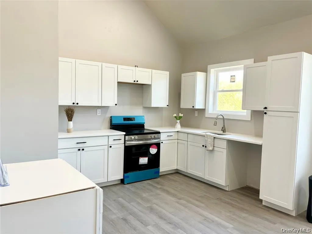 125 Lynbrook Drive, Brookhaven, NY, 3 Bedrooms Bedrooms, 8 Rooms Rooms,2 BathroomsBathrooms,Residential,For Rent,Lynbrook,0,1033394 125 Lynbrook Drive, Brookhaven, NY, 3 Bedrooms Bedrooms, 8 Rooms Rooms,2 BathroomsBathrooms,Residential,For Rent,Lynbrook,0,1033394