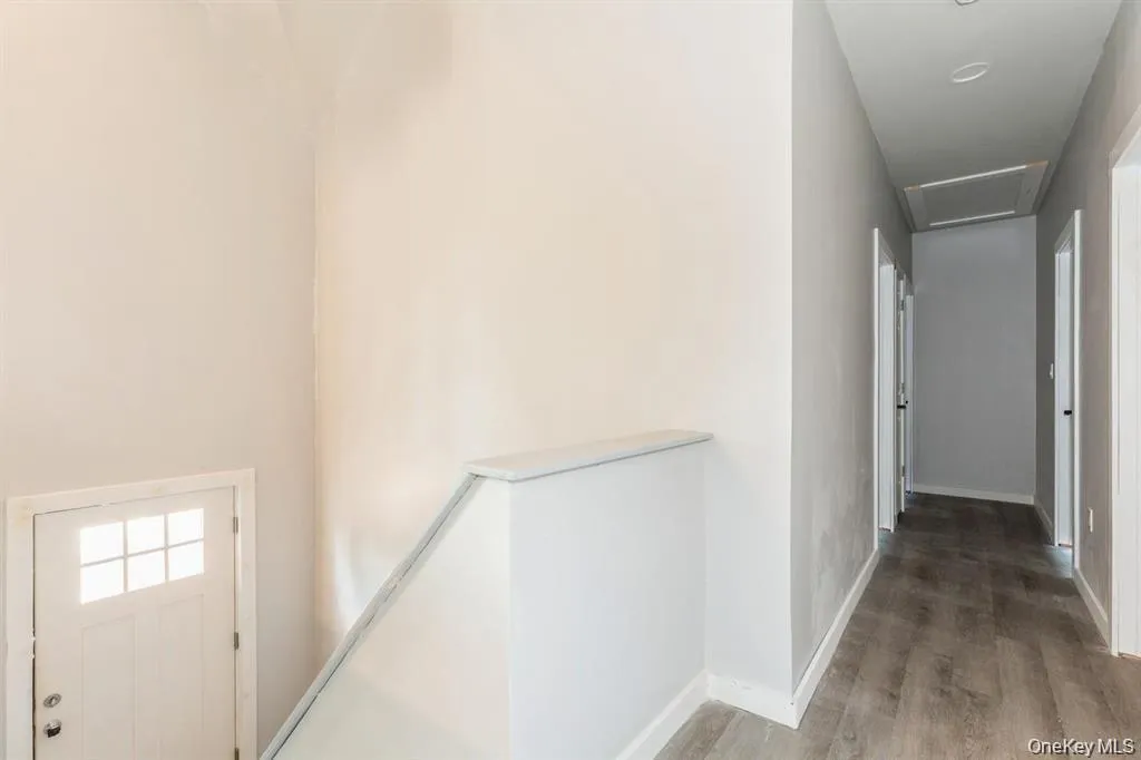 125 Lynbrook Drive, Brookhaven, NY, 3 Bedrooms Bedrooms, 8 Rooms Rooms,2 BathroomsBathrooms,Residential,For Rent,Lynbrook,0,1033394 125 Lynbrook Drive, Brookhaven, NY, 3 Bedrooms Bedrooms, 8 Rooms Rooms,2 BathroomsBathrooms,Residential,For Rent,Lynbrook,0,1033394