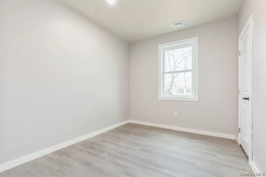 125 Lynbrook Drive, Brookhaven, NY, 3 Bedrooms Bedrooms, 8 Rooms Rooms,2 BathroomsBathrooms,Residential,For Rent,Lynbrook,0,1033394 125 Lynbrook Drive, Brookhaven, NY, 3 Bedrooms Bedrooms, 8 Rooms Rooms,2 BathroomsBathrooms,Residential,For Rent,Lynbrook,0,1033394