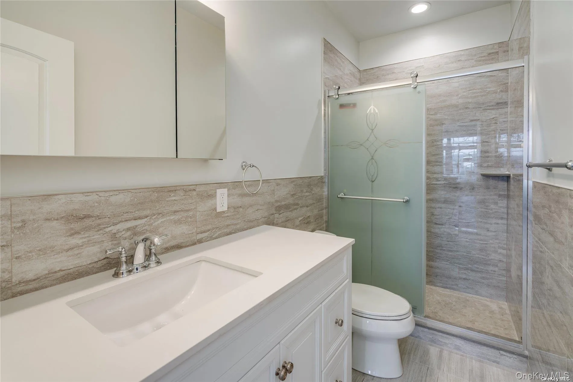 110 New York Avenue, Huntington, NY, 2 Bedrooms Bedrooms, 4 Rooms Rooms,2 BathroomsBathrooms,Residential Lease,For Rent,New York,0,1033395 110 New York Avenue, Huntington, NY, 2 Bedrooms Bedrooms, 4 Rooms Rooms,2 BathroomsBathrooms,Residential Lease,For Rent,New York,0,1033395