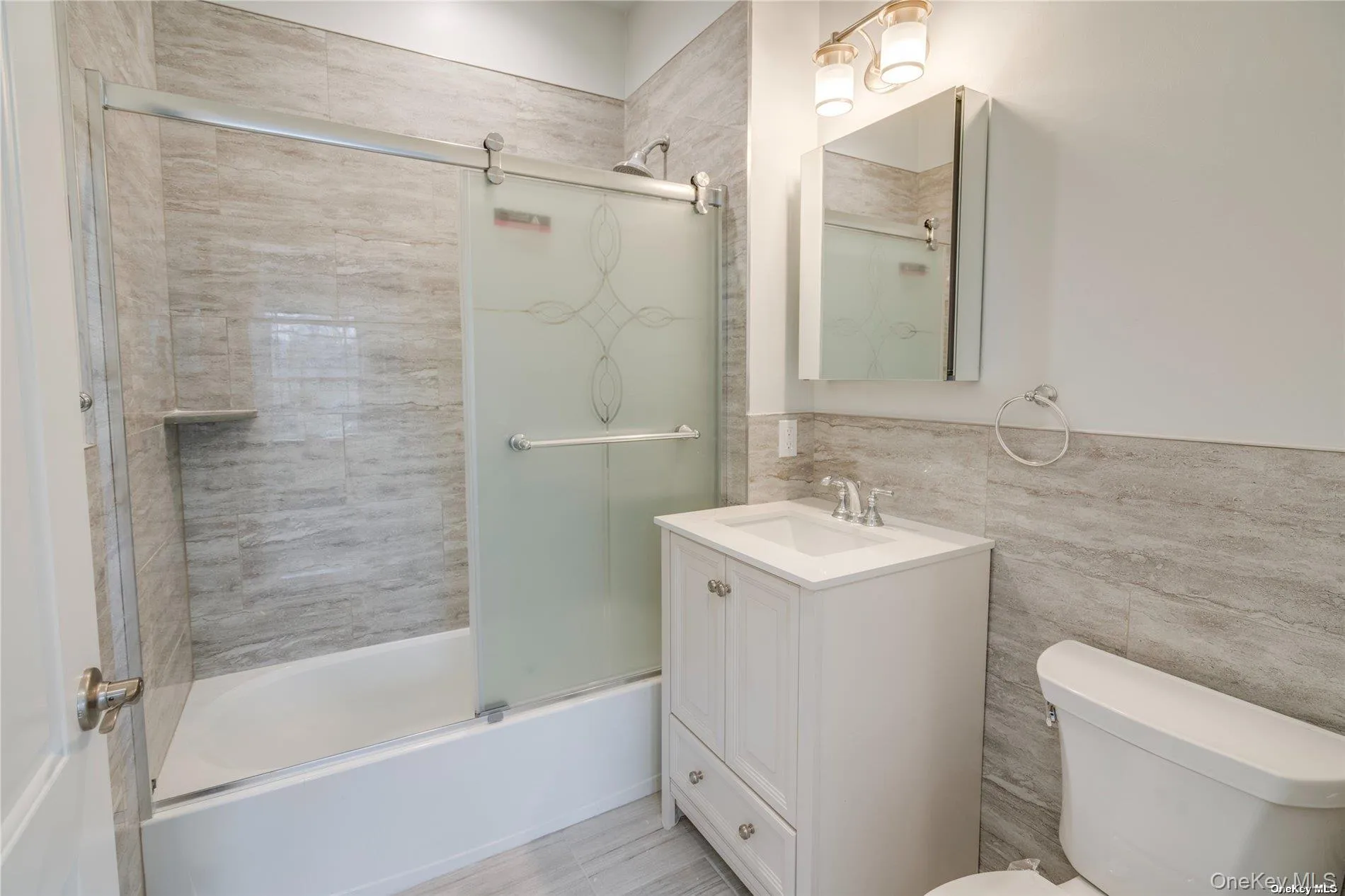 110 New York Avenue, Huntington, NY, 2 Bedrooms Bedrooms, 4 Rooms Rooms,2 BathroomsBathrooms,Residential Lease,For Rent,New York,0,1033395 110 New York Avenue, Huntington, NY, 2 Bedrooms Bedrooms, 4 Rooms Rooms,2 BathroomsBathrooms,Residential Lease,For Rent,New York,0,1033395