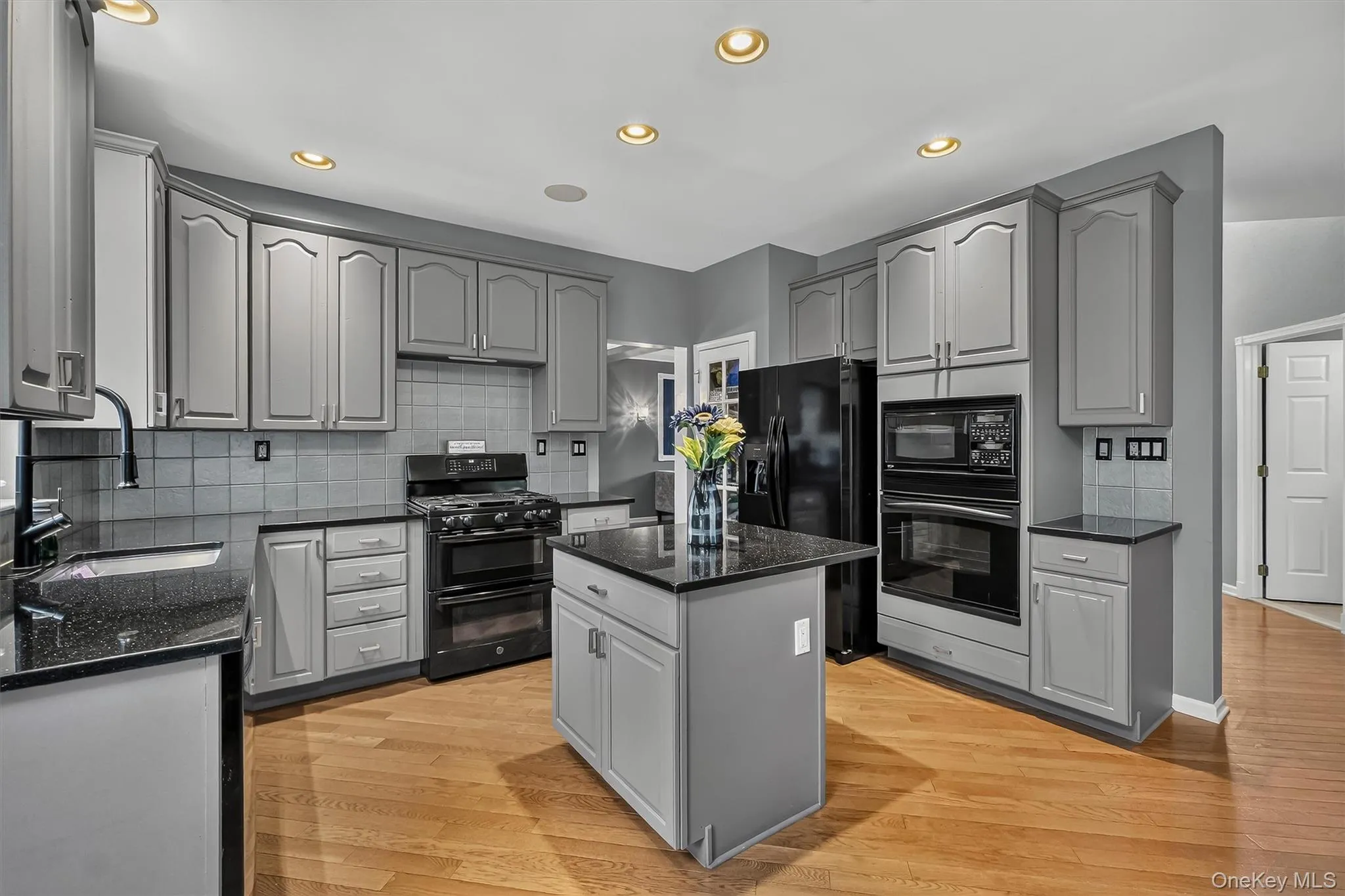 201 Roosevelt Drive, Fishkill, NY, 4 Bedrooms Bedrooms, 11 Rooms Rooms,3 BathroomsBathrooms,Residential,For Rent,Roosevelt,0,1033398 201 Roosevelt Drive, Fishkill, NY, 4 Bedrooms Bedrooms, 11 Rooms Rooms,3 BathroomsBathrooms,Residential,For Rent,Roosevelt,0,1033398
