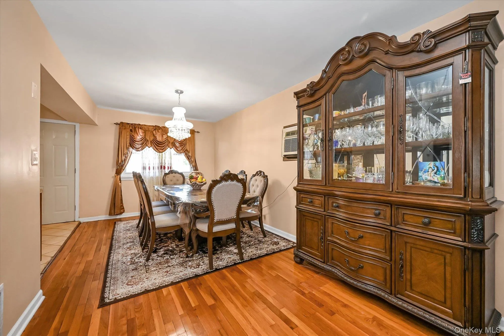 253-27 147th Avenue, New York, NY, 3 Bedrooms Bedrooms, 7 Rooms Rooms,1 BathroomBathrooms,Residential,For Rent,147th,0,1033401 253-27 147th Avenue, New York, NY, 3 Bedrooms Bedrooms, 7 Rooms Rooms,1 BathroomBathrooms,Residential,For Rent,147th,0,1033401