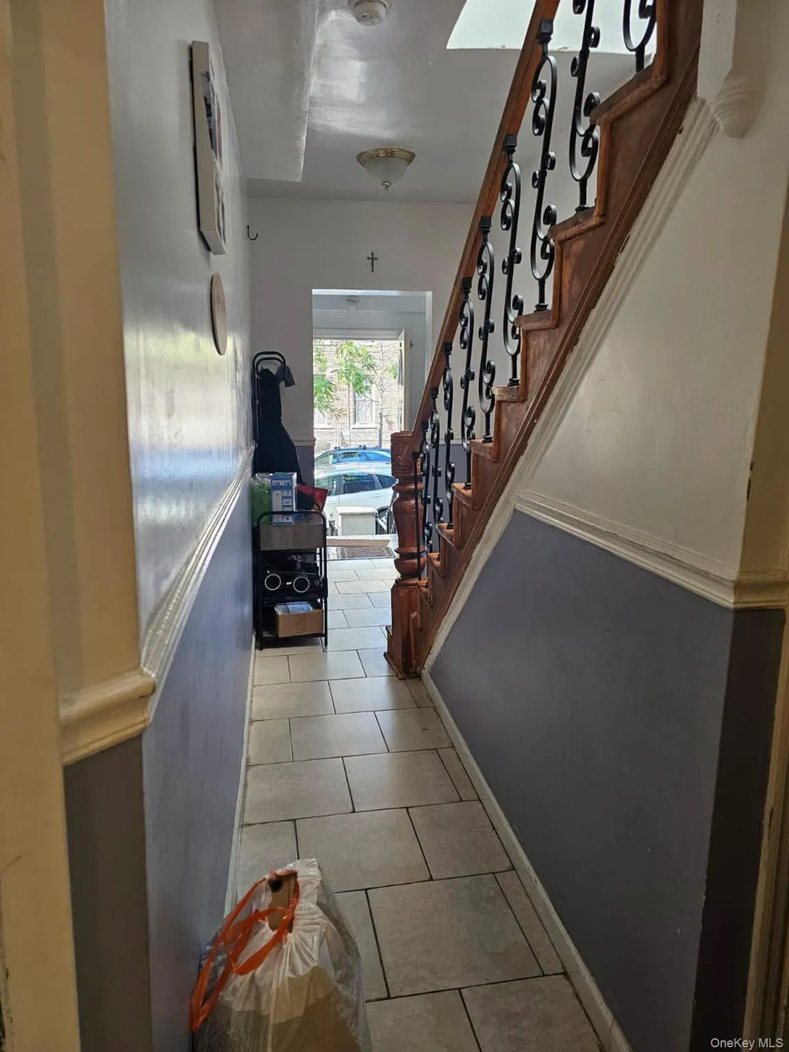 688 230th Street, New York, NY, 4 Bedrooms Bedrooms, 6 Rooms Rooms,1 BathroomBathrooms,Residential Lease,For Rent,230th,0,1033404 688 230th Street, New York, NY, 4 Bedrooms Bedrooms, 6 Rooms Rooms,1 BathroomBathrooms,Residential Lease,For Rent,230th,0,1033404