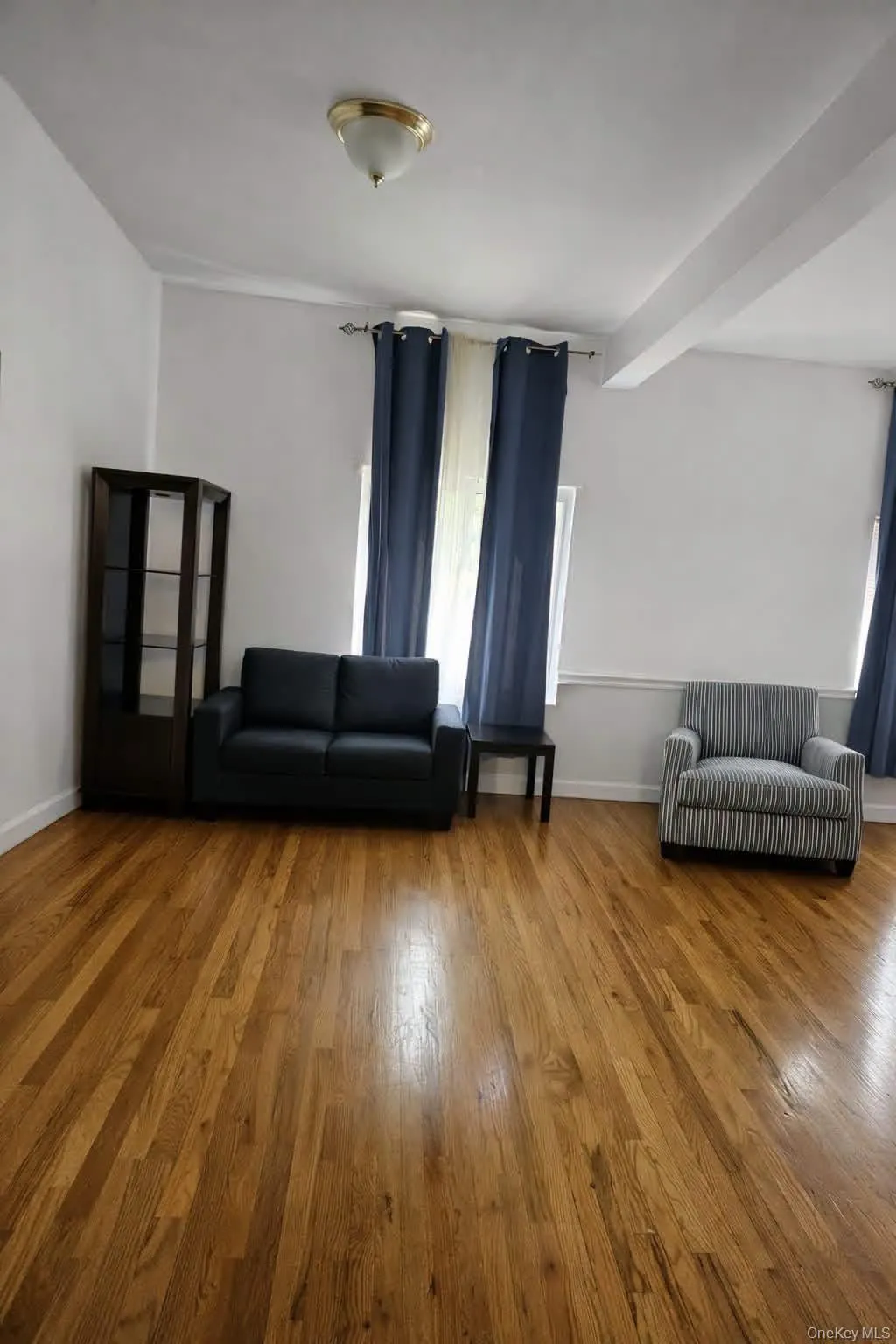 688 230th Street, New York, NY, 4 Bedrooms Bedrooms, 6 Rooms Rooms,1 BathroomBathrooms,Residential Lease,For Rent,230th,0,1033404 688 230th Street, New York, NY, 4 Bedrooms Bedrooms, 6 Rooms Rooms,1 BathroomBathrooms,Residential Lease,For Rent,230th,0,1033404